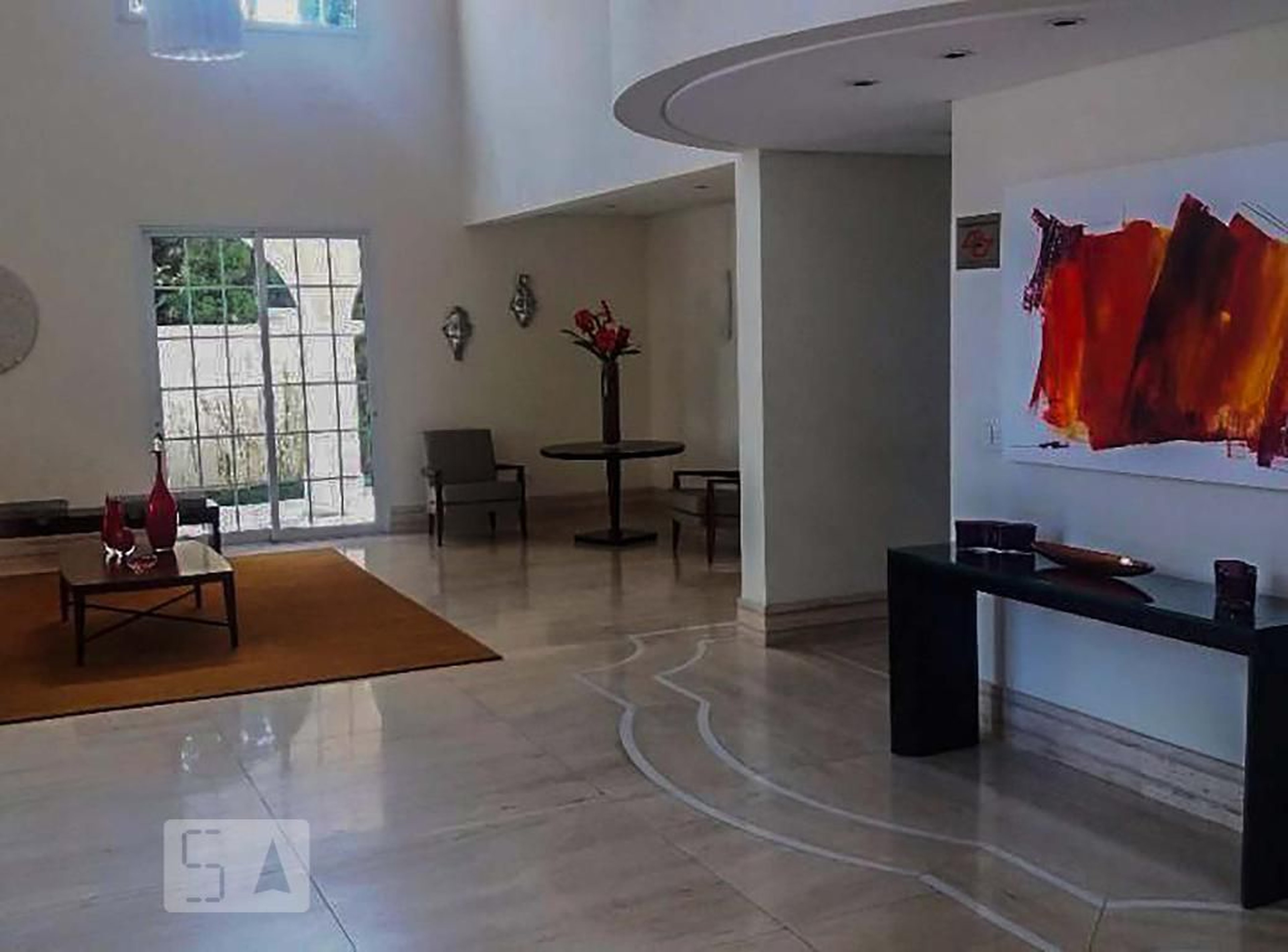 Hall - Place de L'étoile