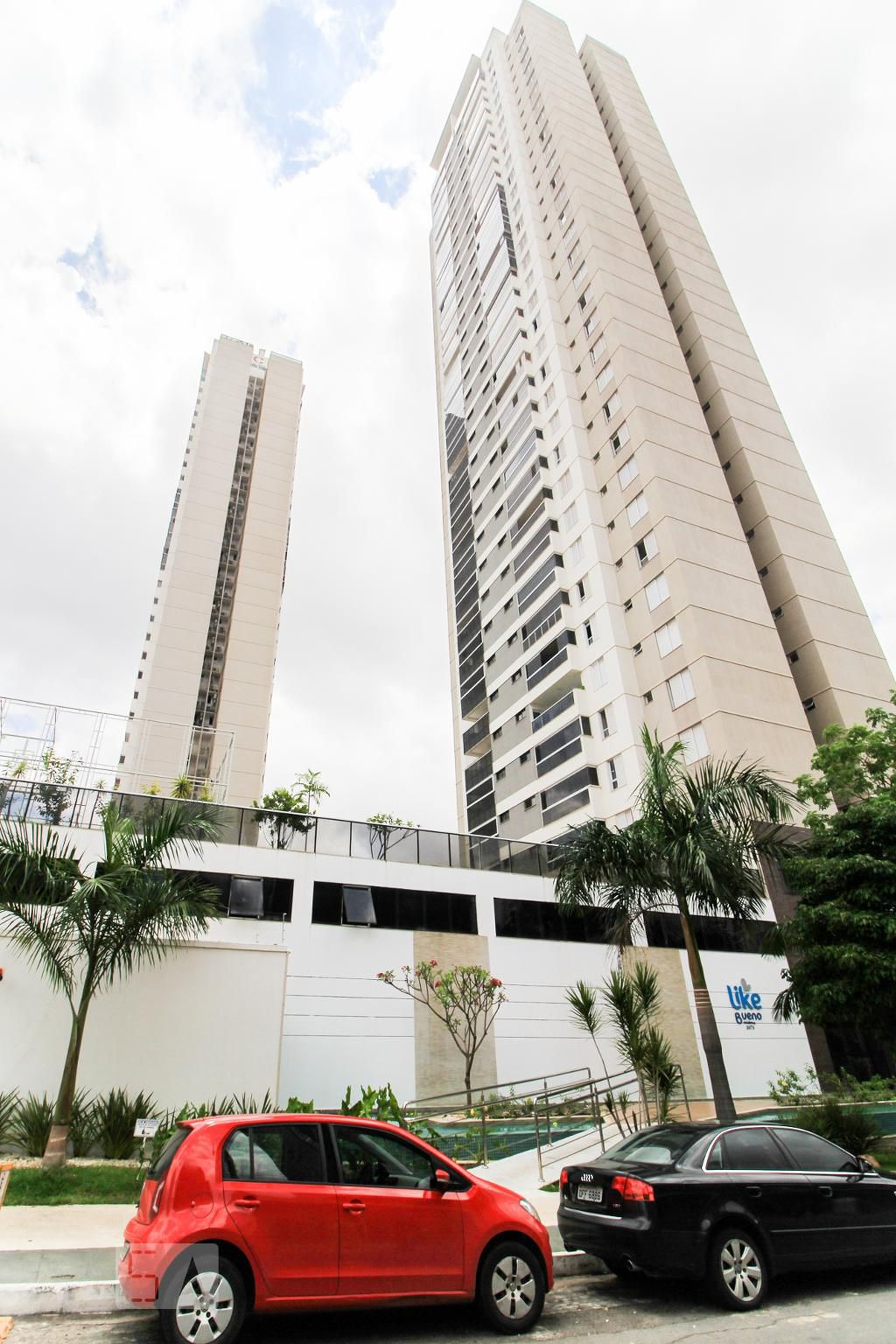 Fachada do Condomínio Condomínio Like Bueno Residence  Torre Vitória