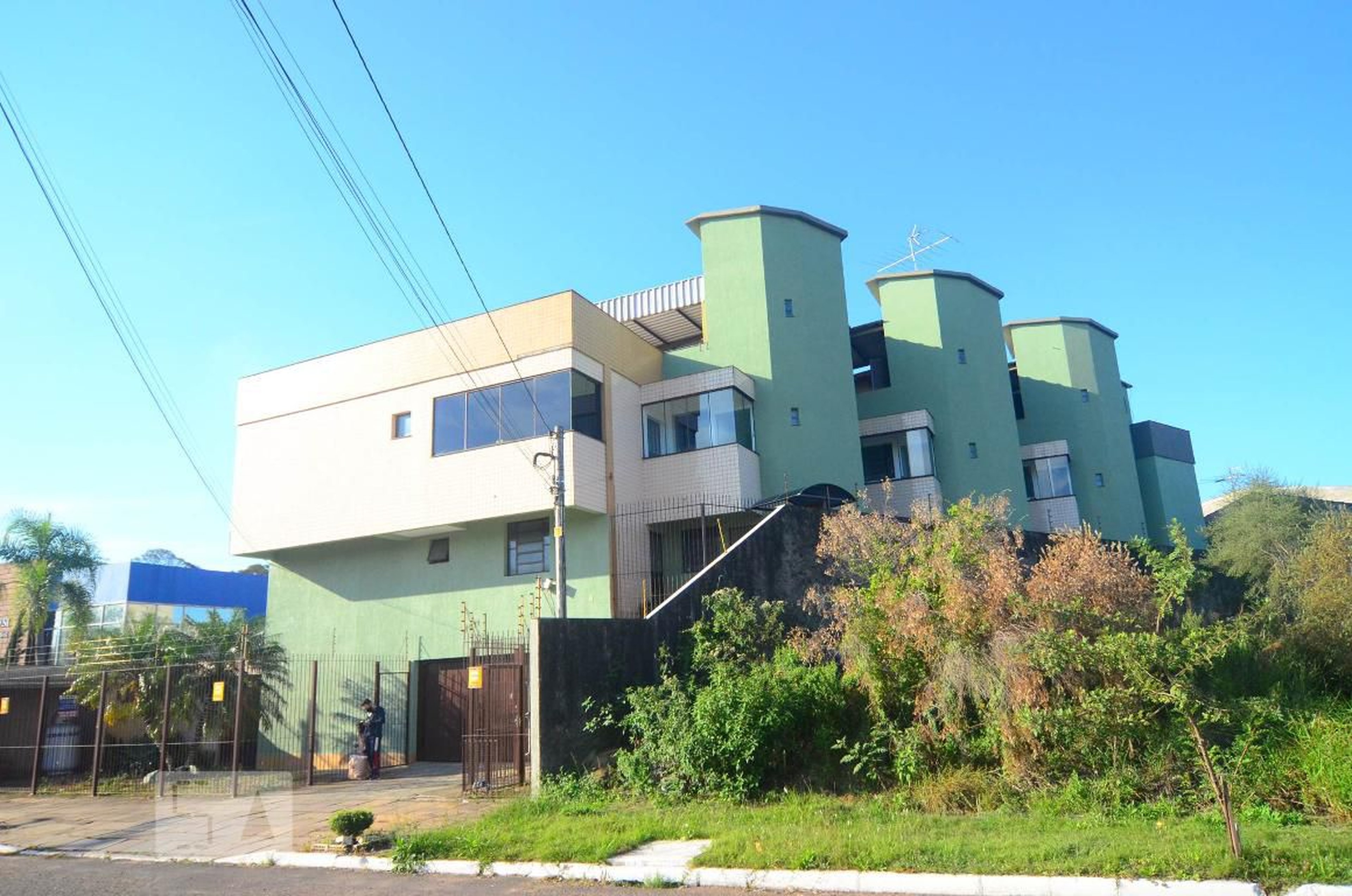 Fachada Condomínio em Rua Xingu, 1071