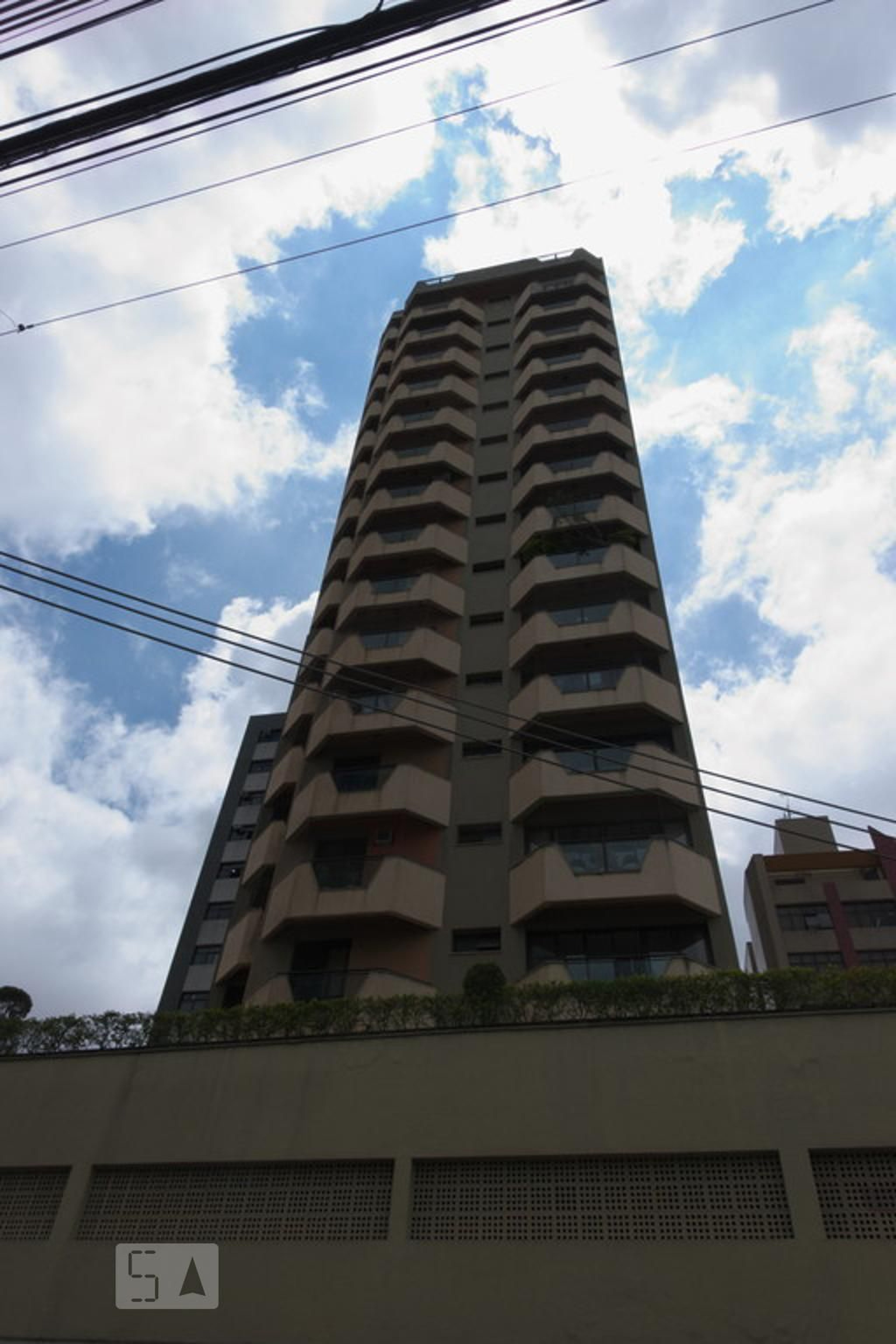 Fachada do Prédio Condomínio Carmino Pisapio