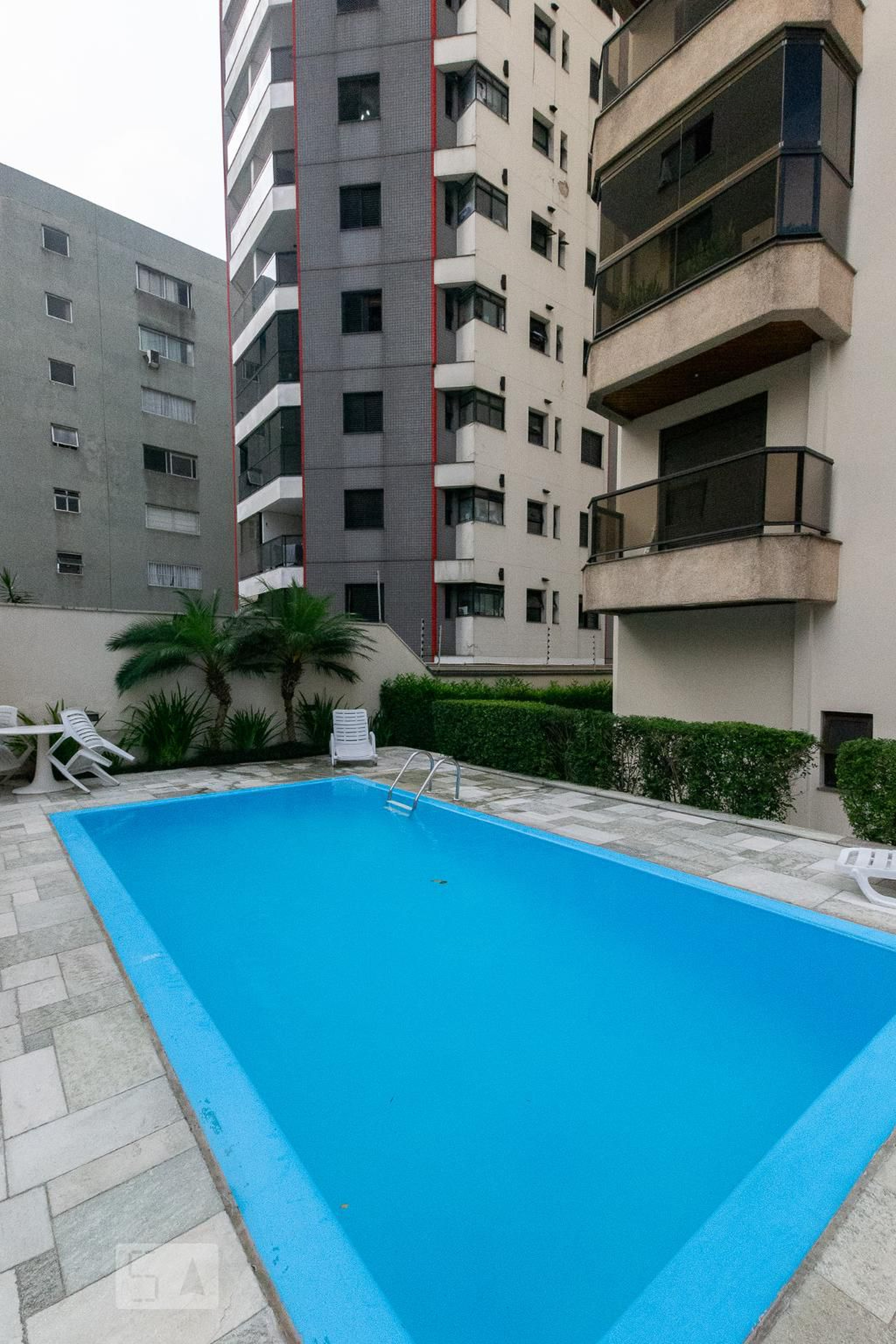 Piscina - Edifício Athenas