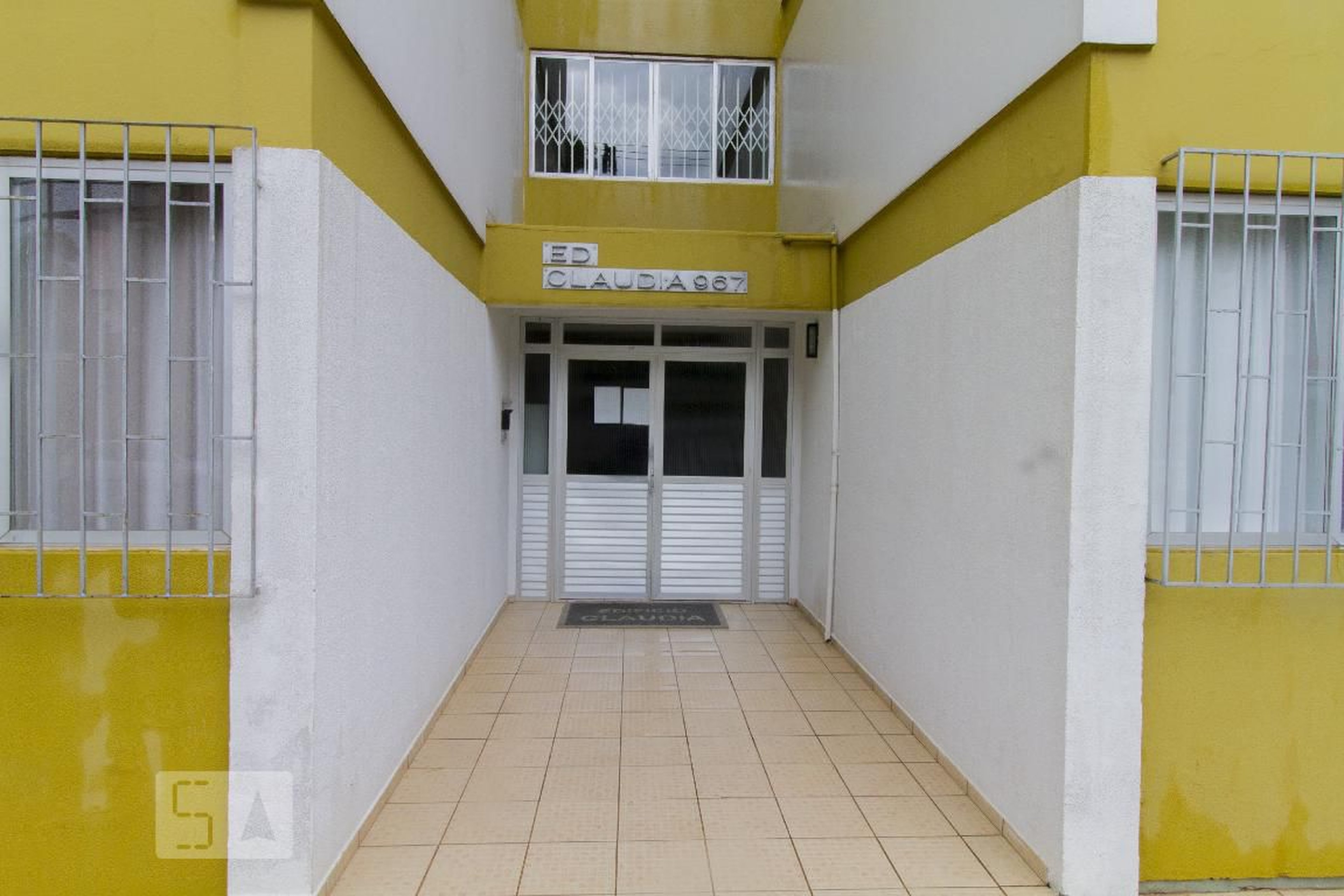 Entrada - Edifício Claudia