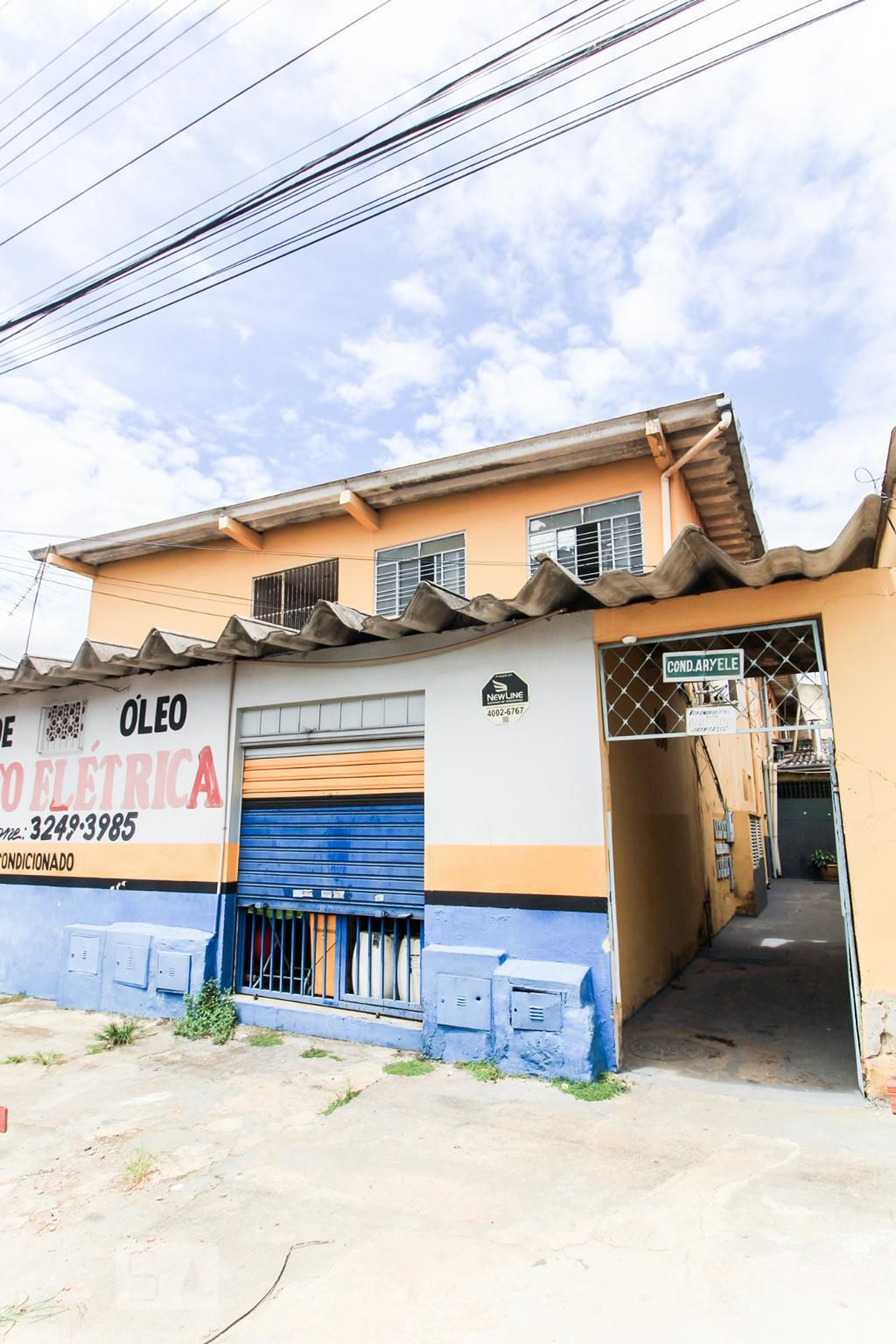 Fachada do Prédio Condomínio em Alameda Contorno, 2663