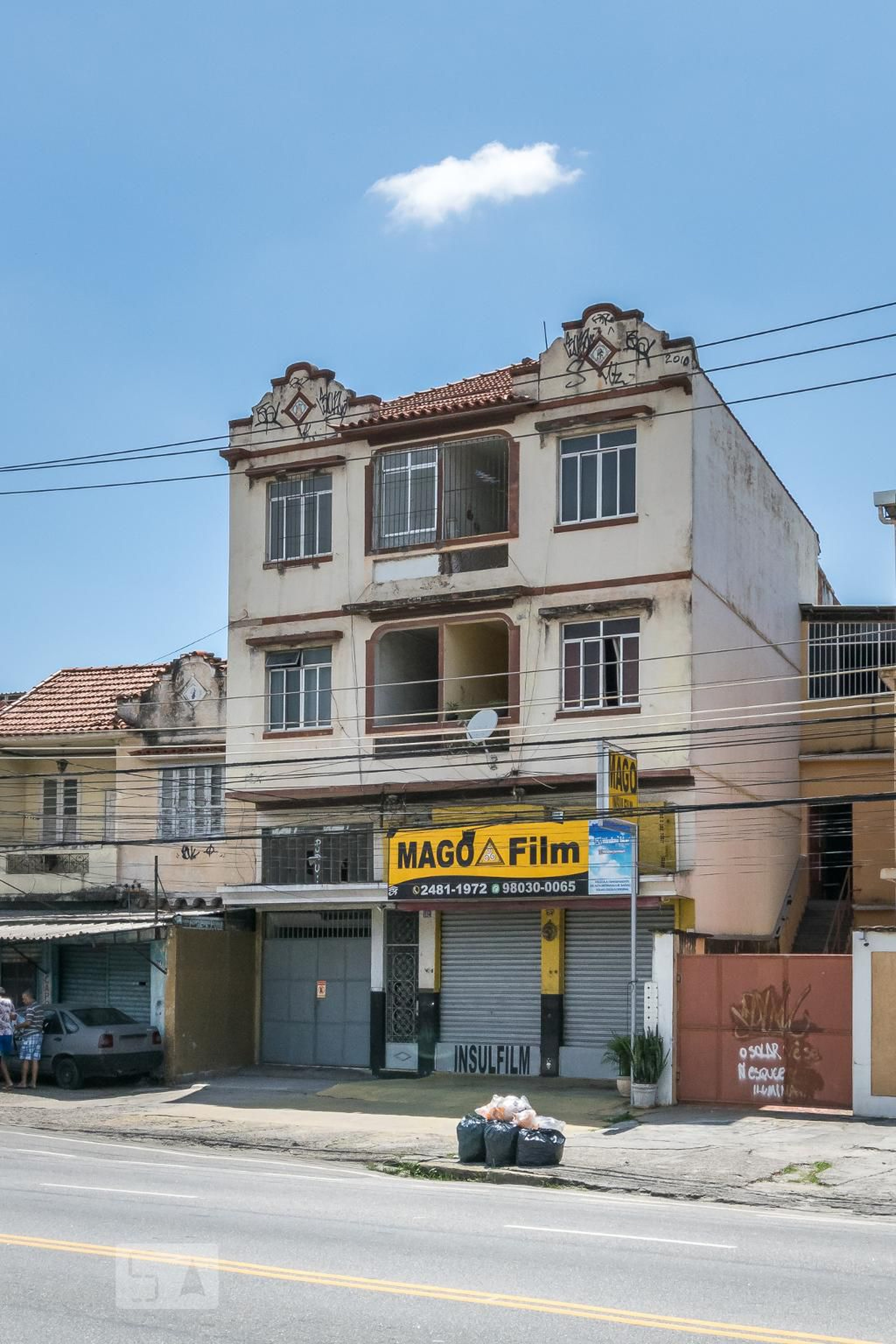 Fachada do prédio Condomínio Monsenhor Félix 182