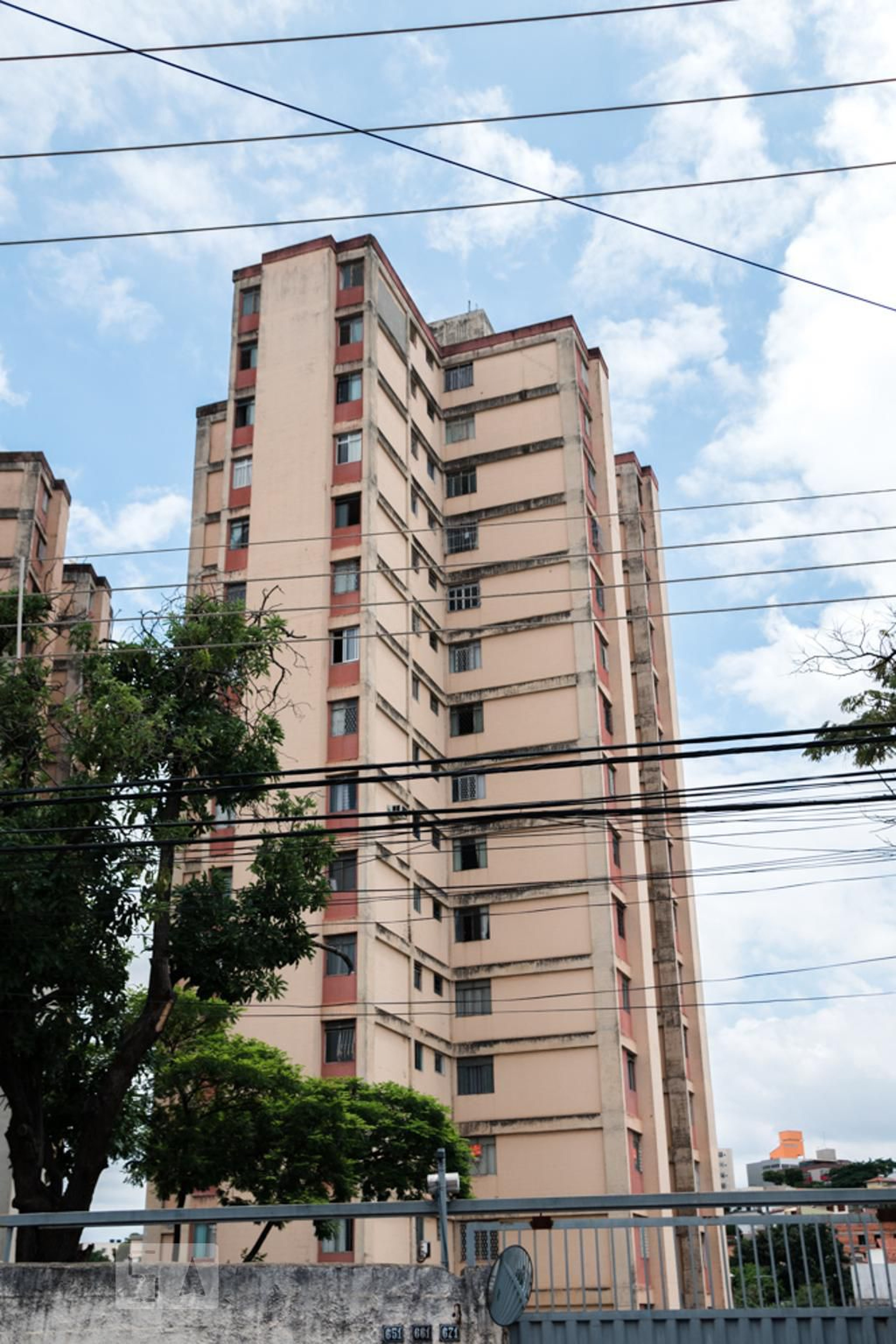 Fachada do Condomínio Condomínio Antares