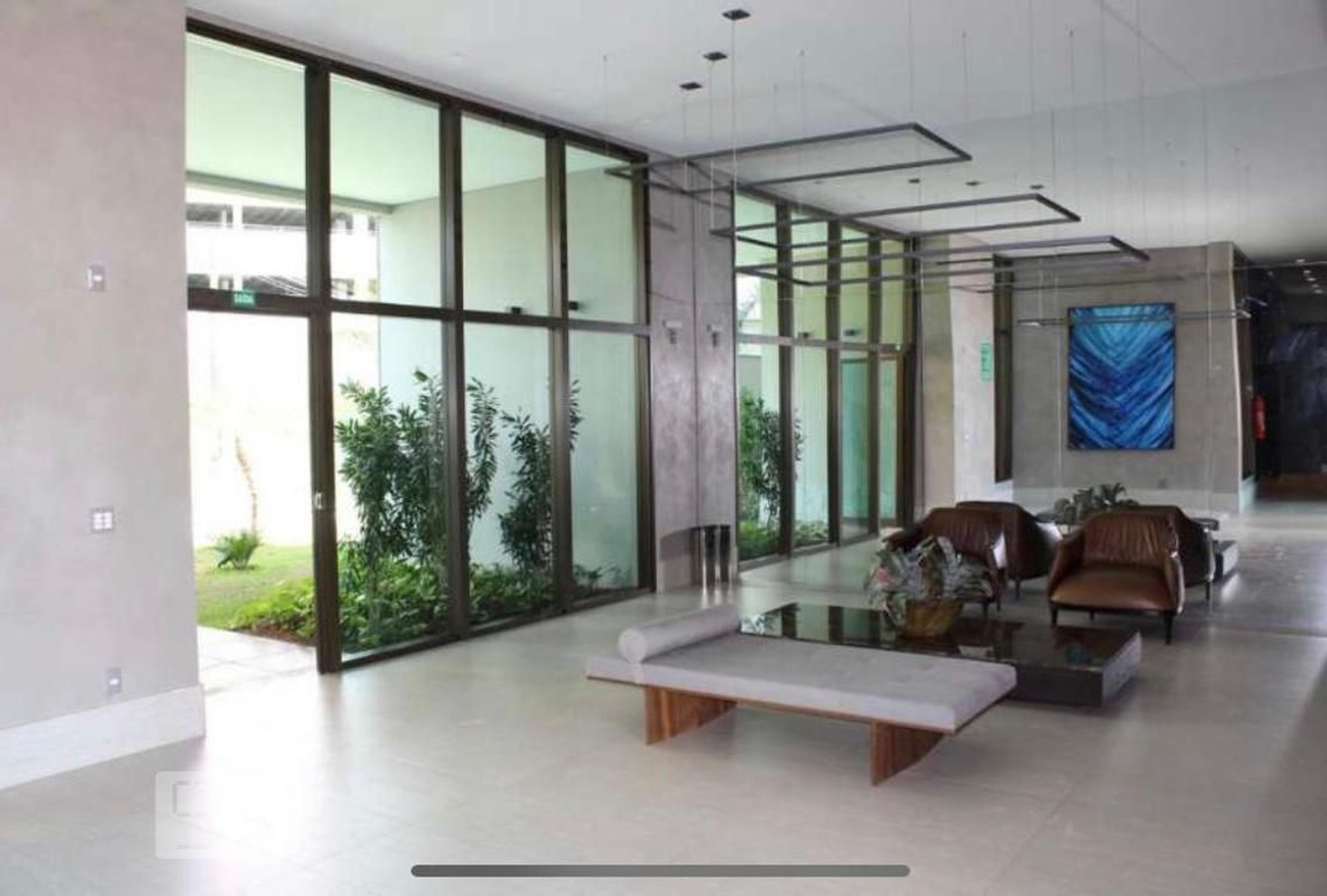 Hall - Tribeca Square  Patrimar