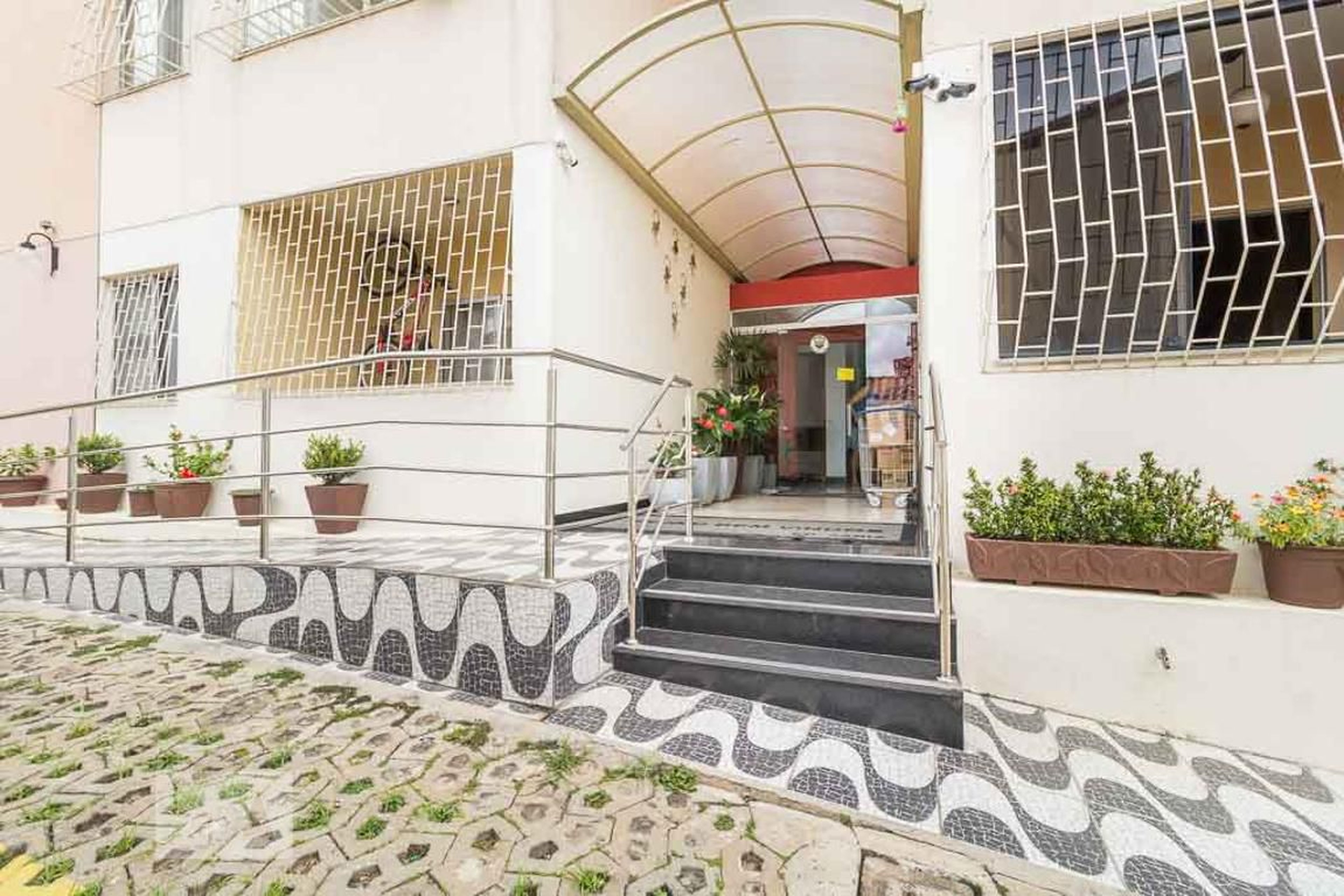 Hall de Entrada - S Moradores Doedifício Sabiá