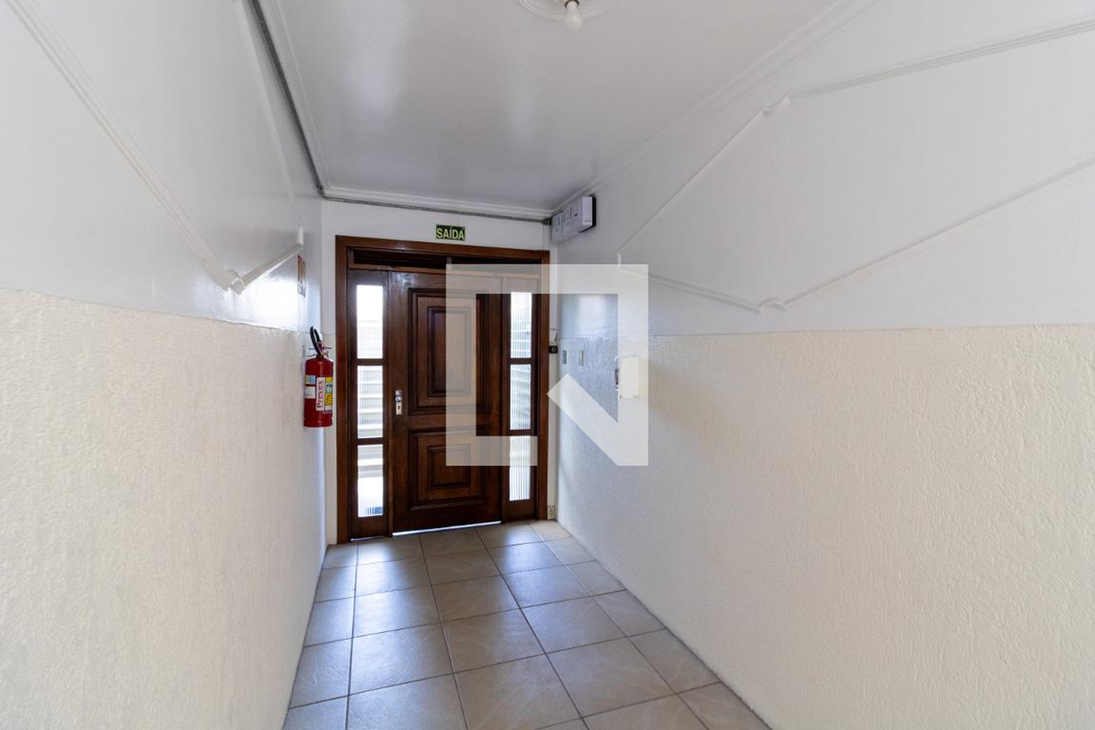 Hall de entrada - Conjunto Residencial São Vicente