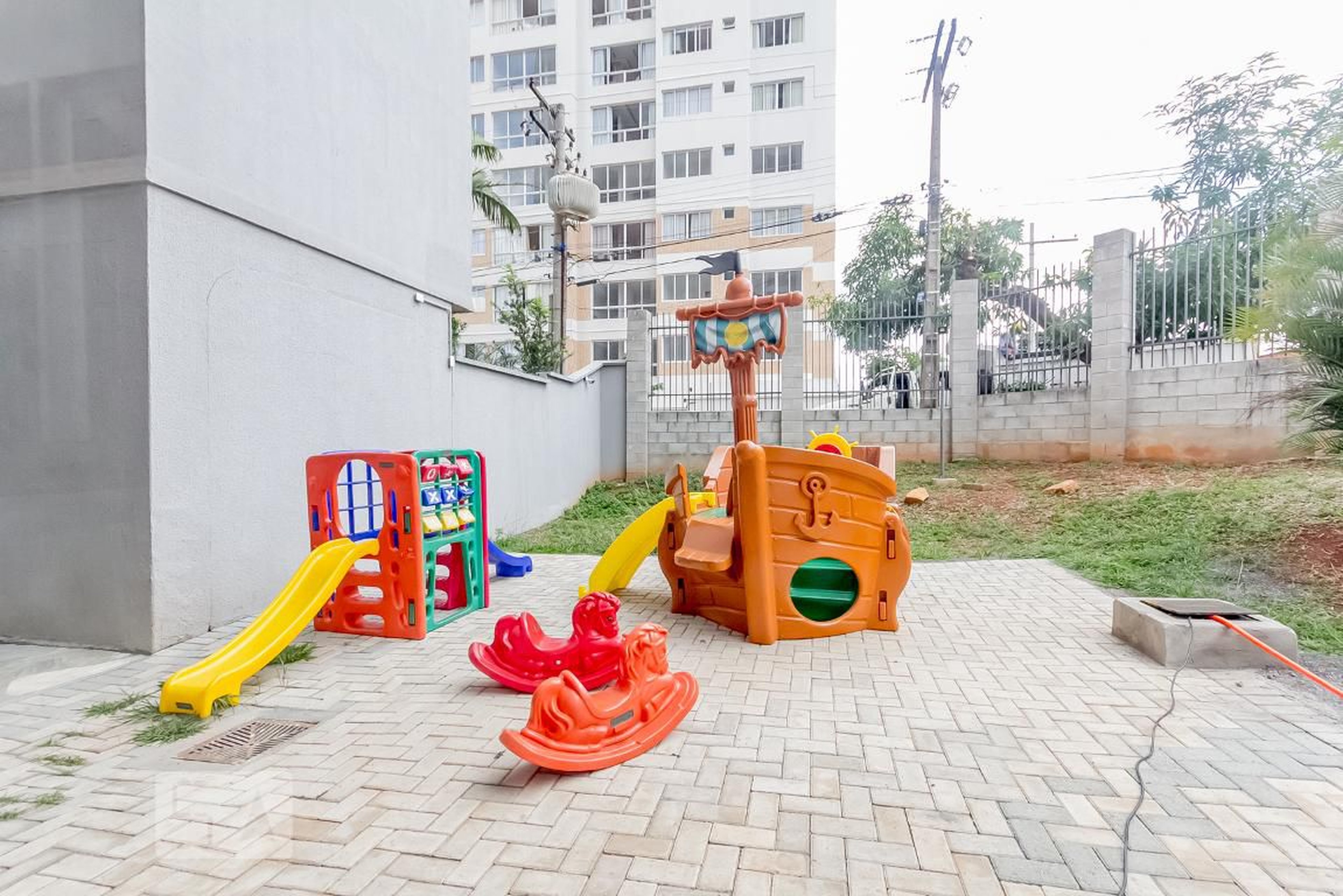 Playground - Residencial Mirafiori