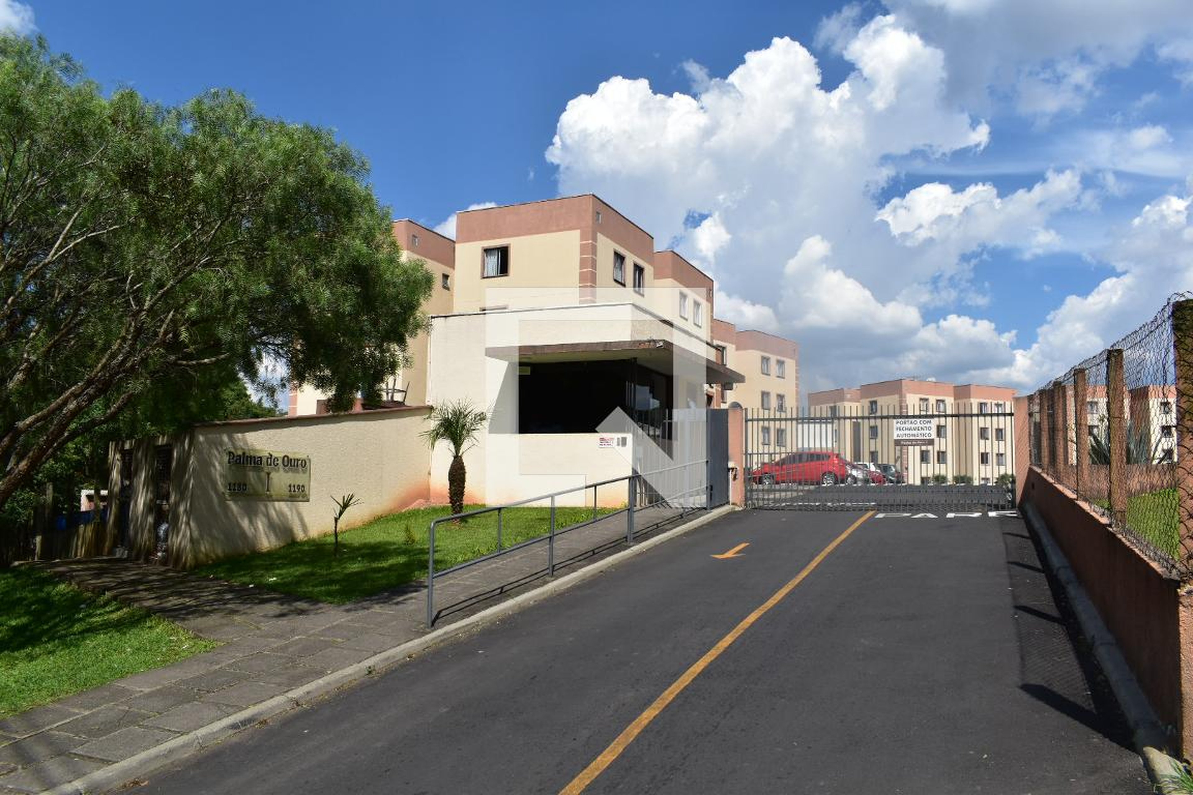 Fachada do condomínio Condomínio Palma de Ouro I