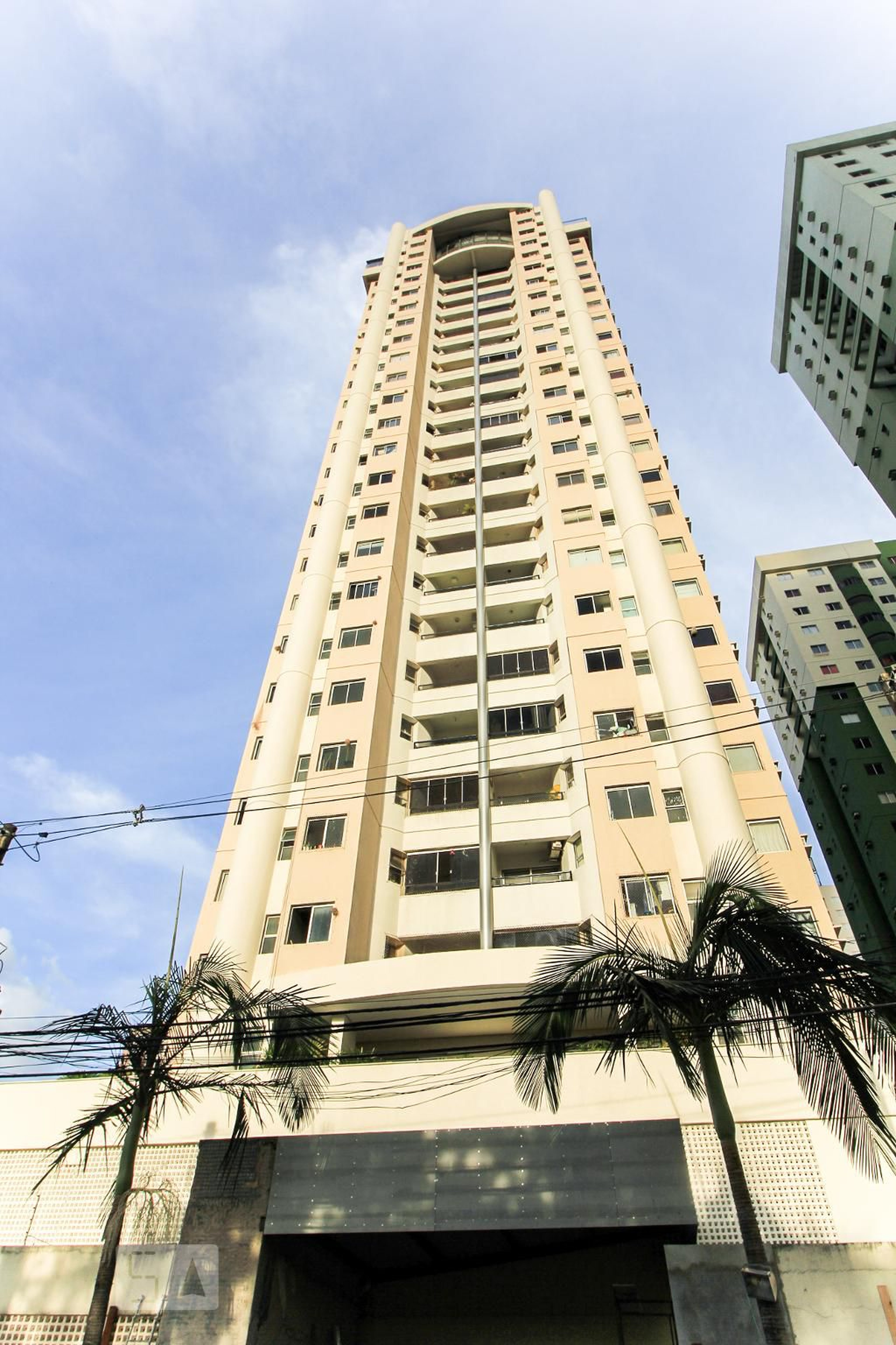 Fachada do Condomínio Condomínio Riviera Dei Fiori