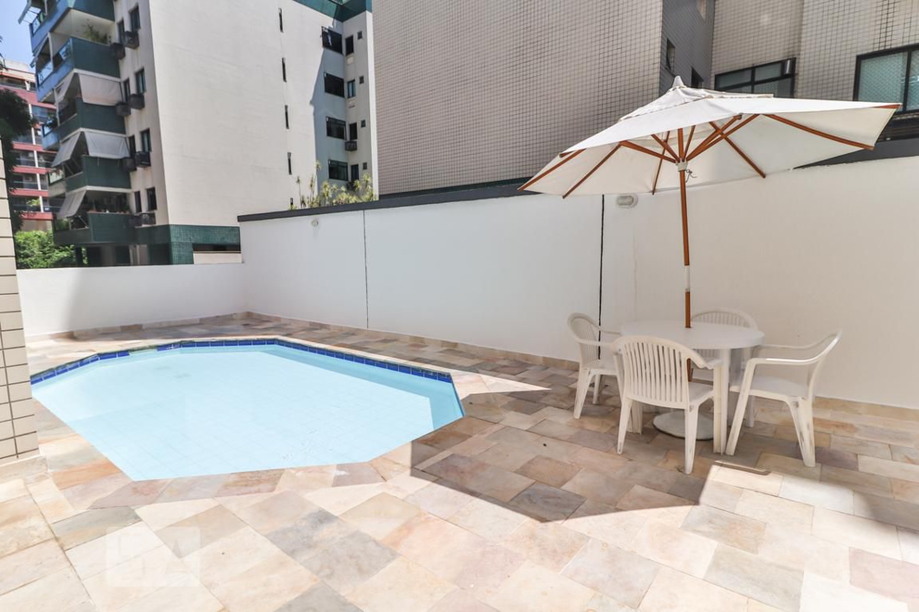 Piscina - Residencial Pinheiros