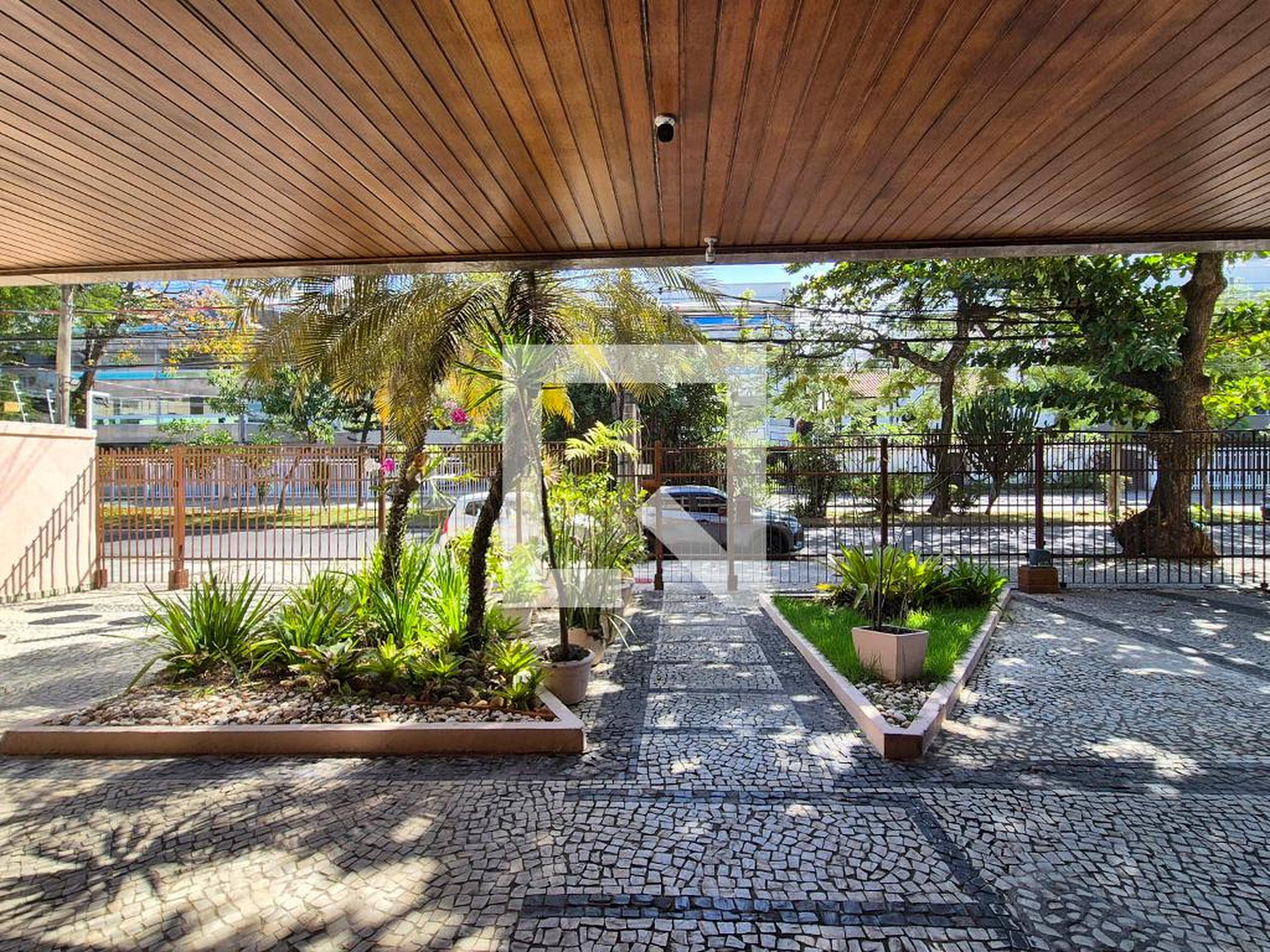 Entrada - Edifício Grennache