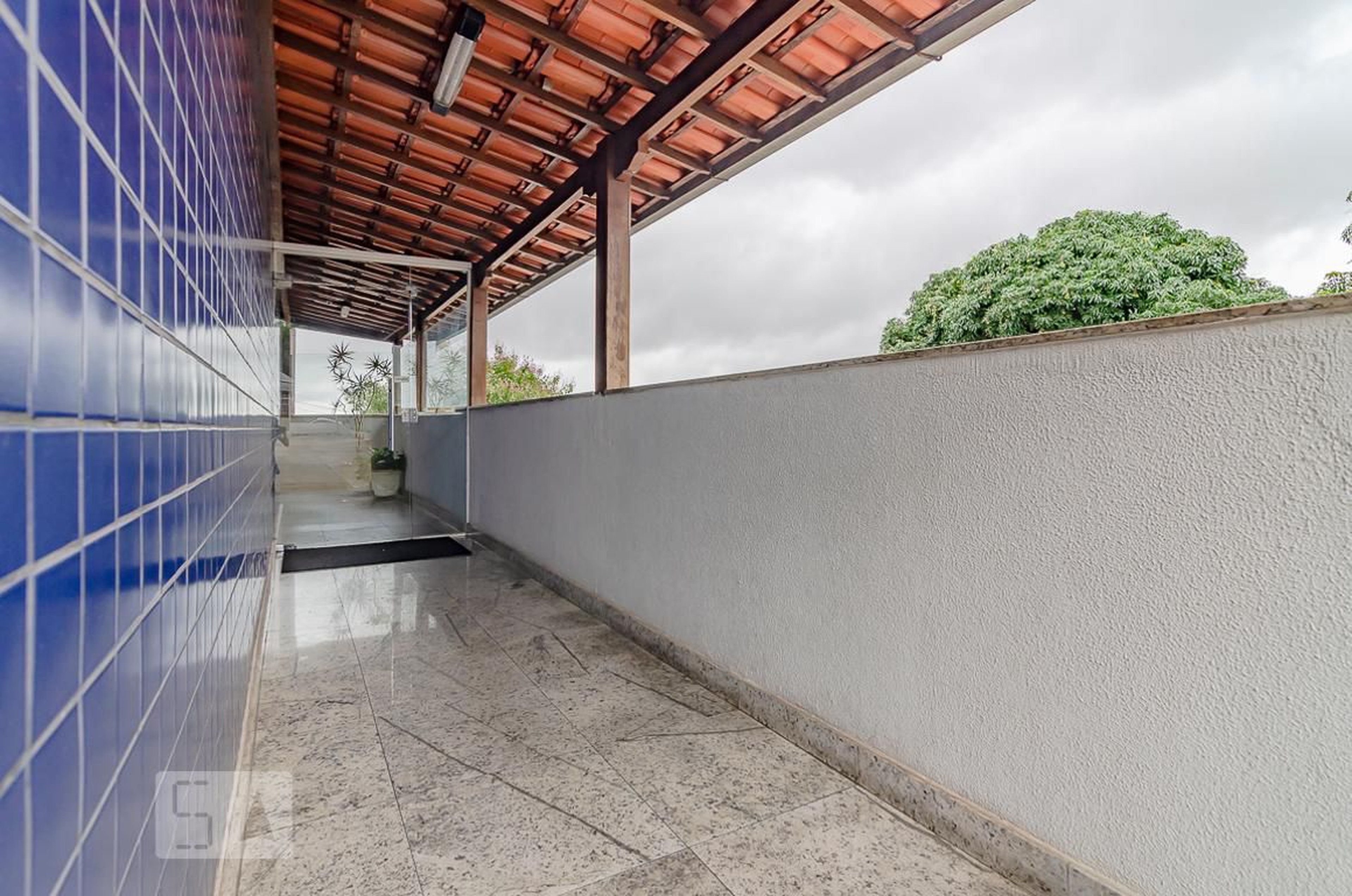 Entrada - Edifício Residencial Antilhas