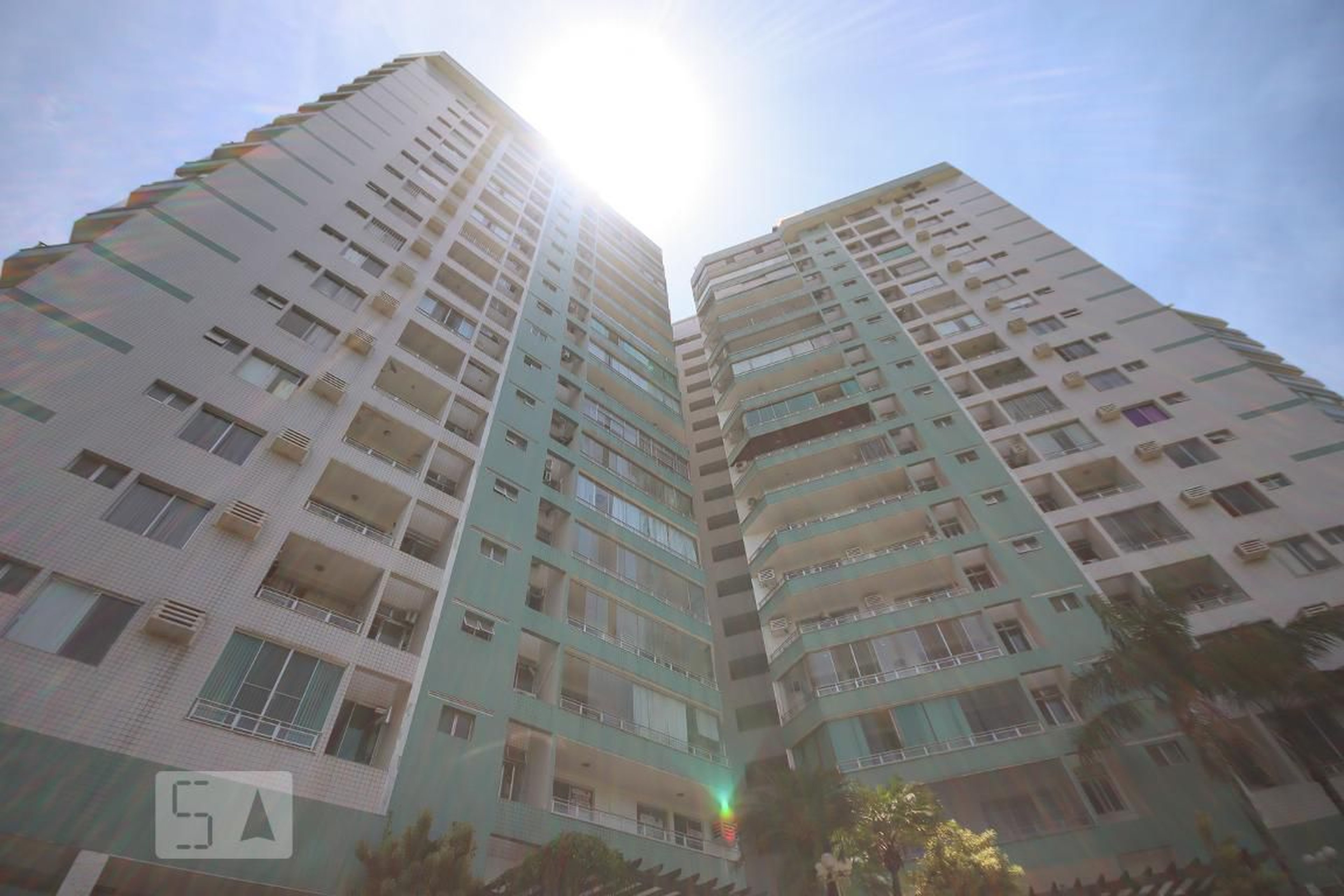 Fachada Condomínio Rosa da Barra