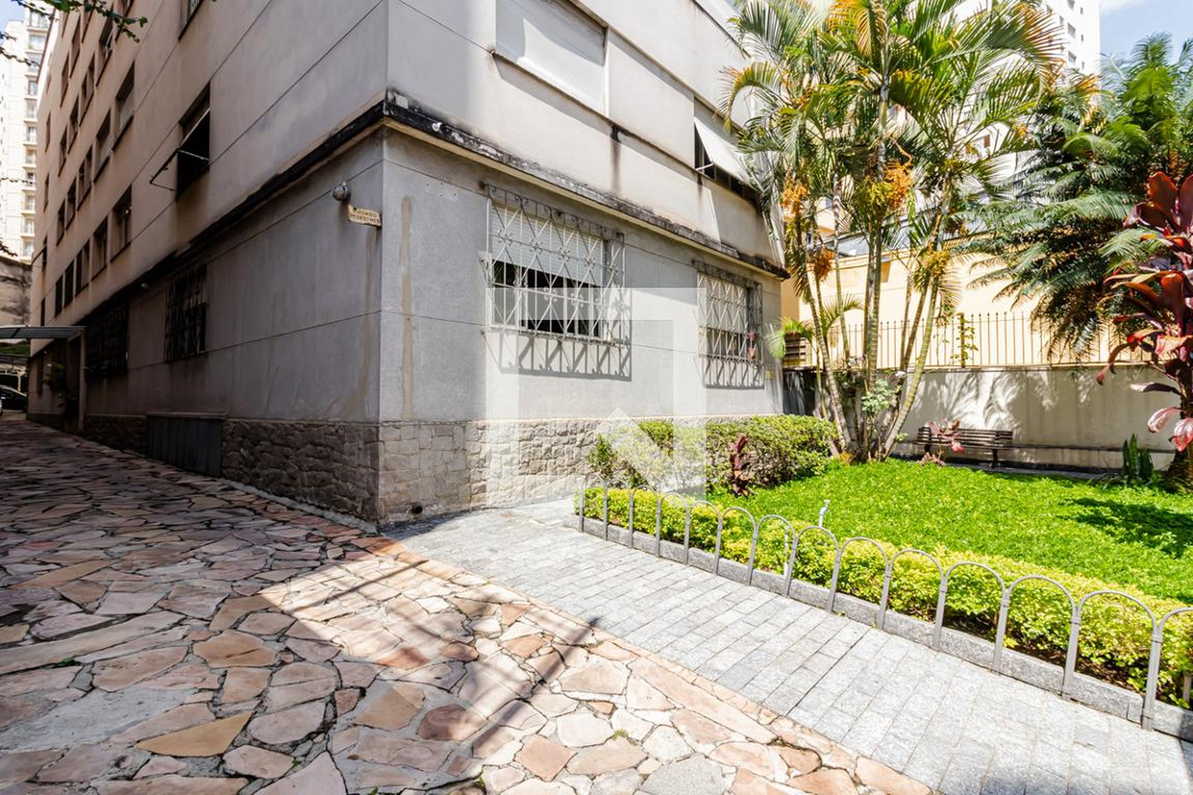 Área Comum - Ana e José Savóia