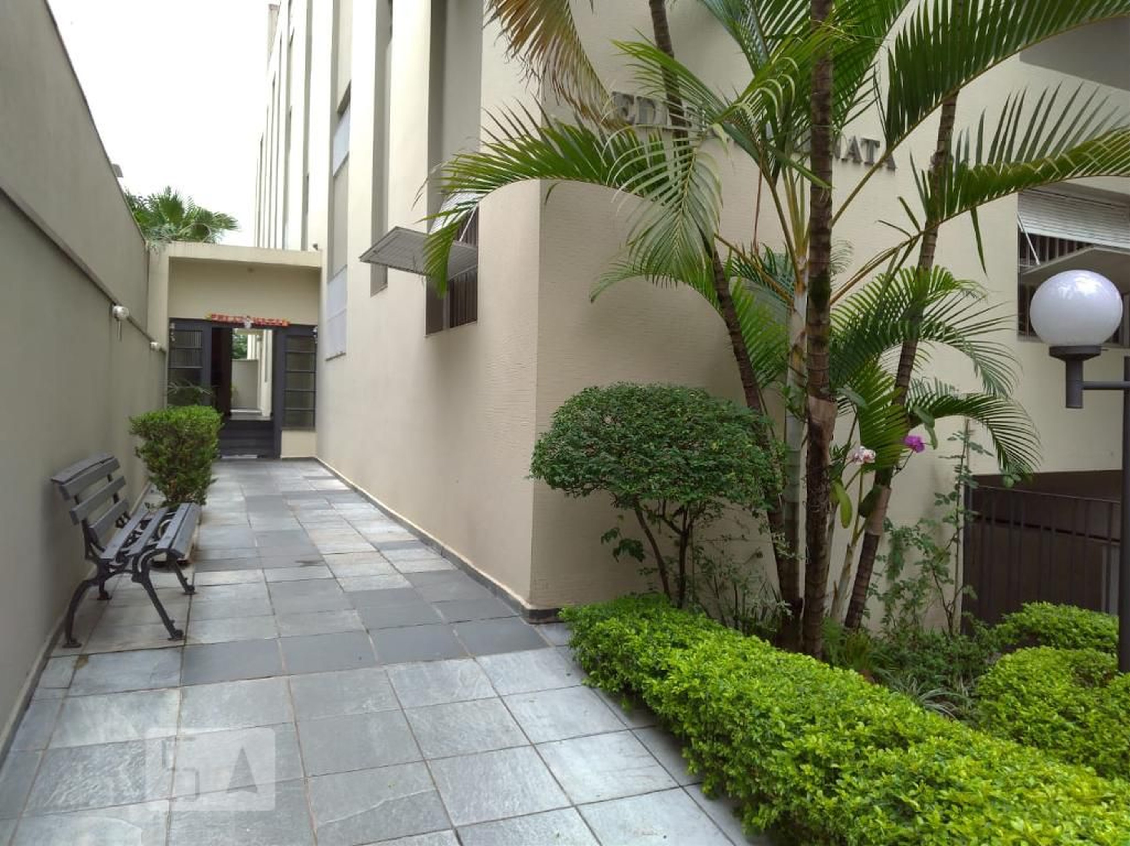 Área Externa - Edifício Renata