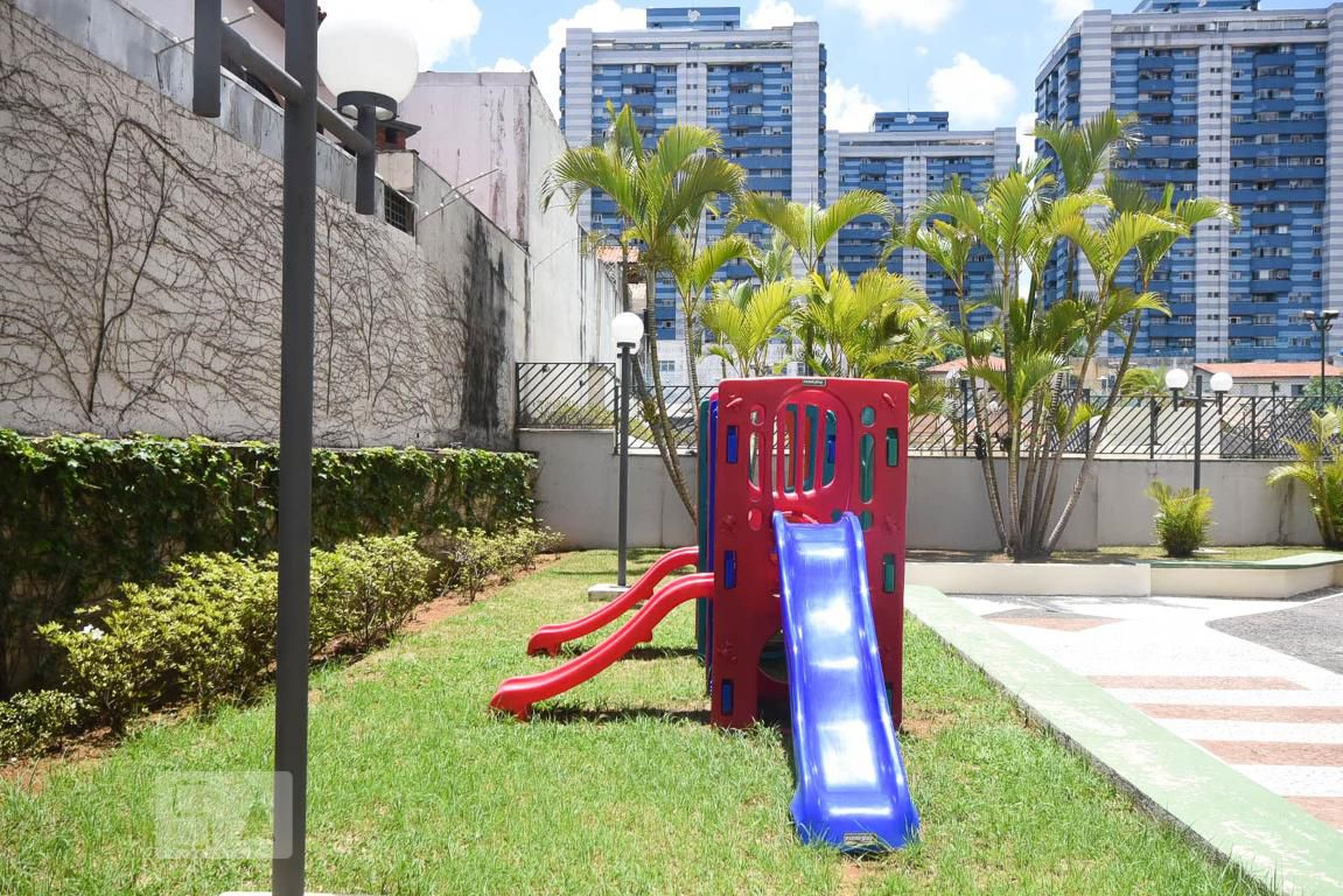 Playground - Pinheiro Preto