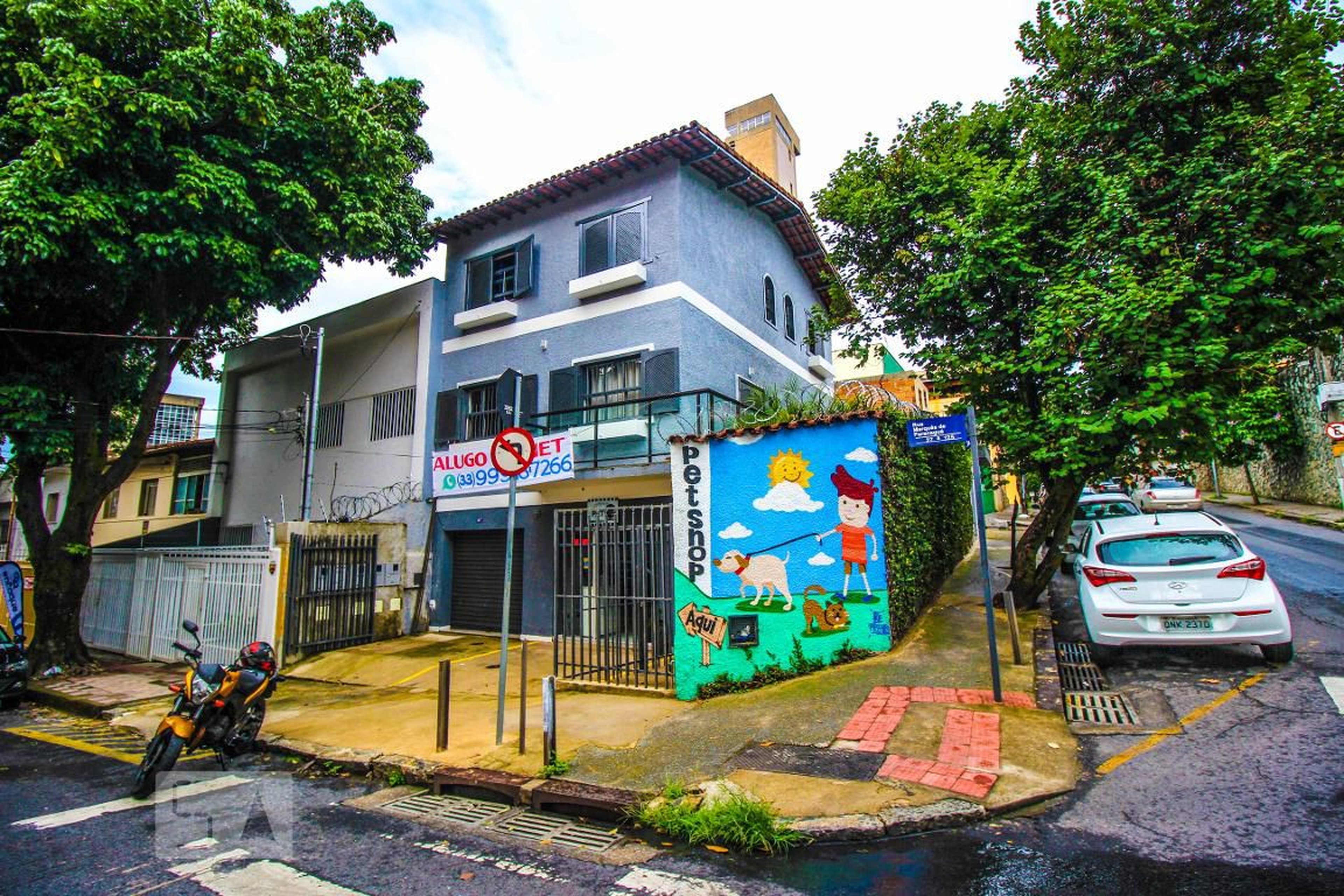 Fachada Condomínio em Rua Marquês de Paranaguá, 125