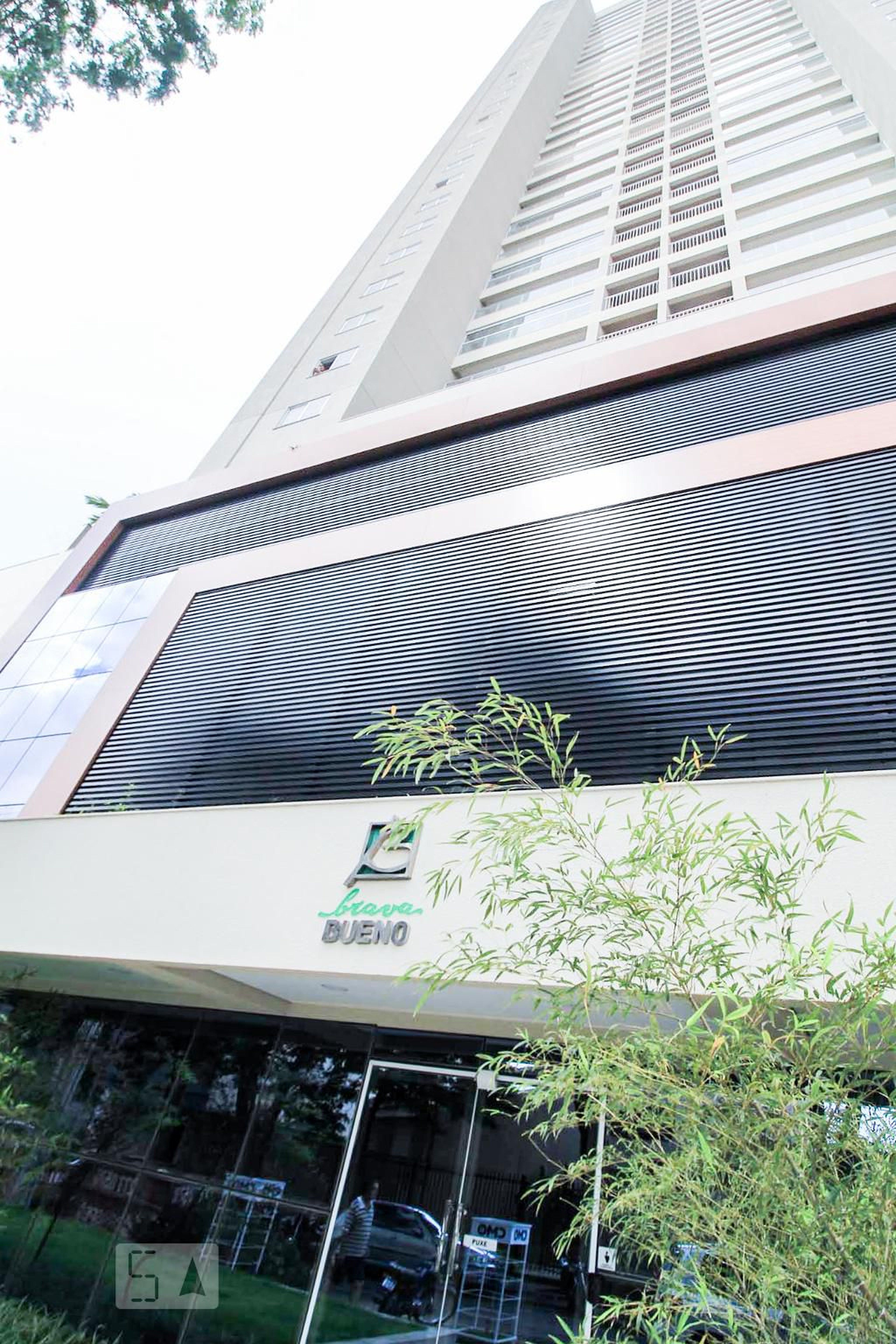 Fachada do Prédio Condomínio Brava Bueno