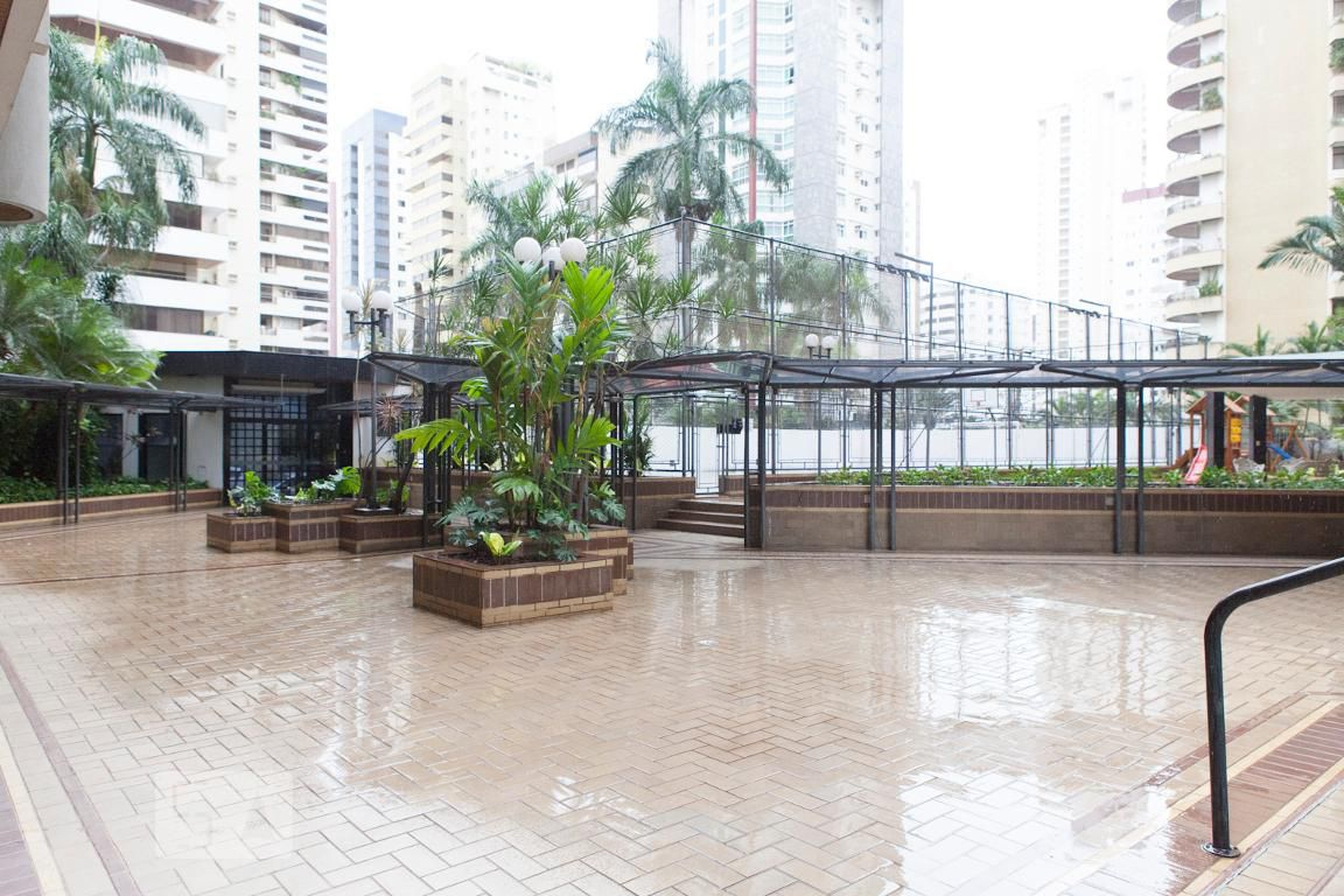 Área comum Condomínio Principado de Mônaco