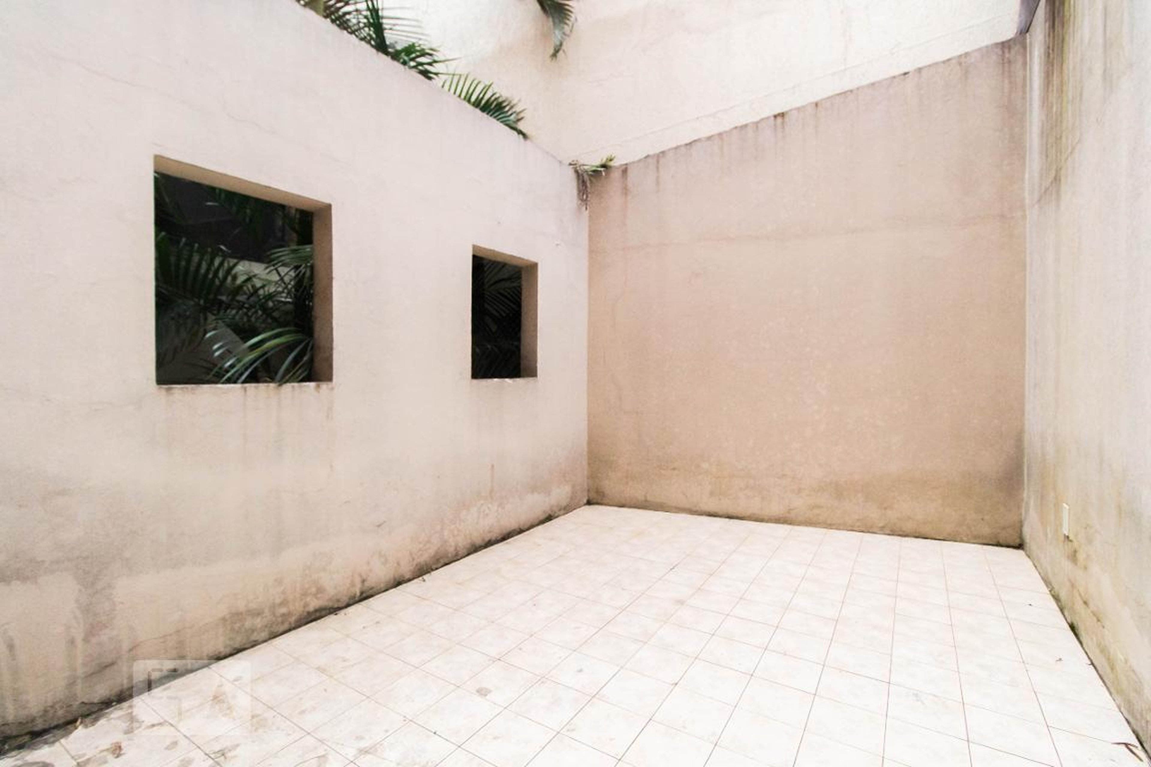 Área Externa - Edifício Mutzebeaux
