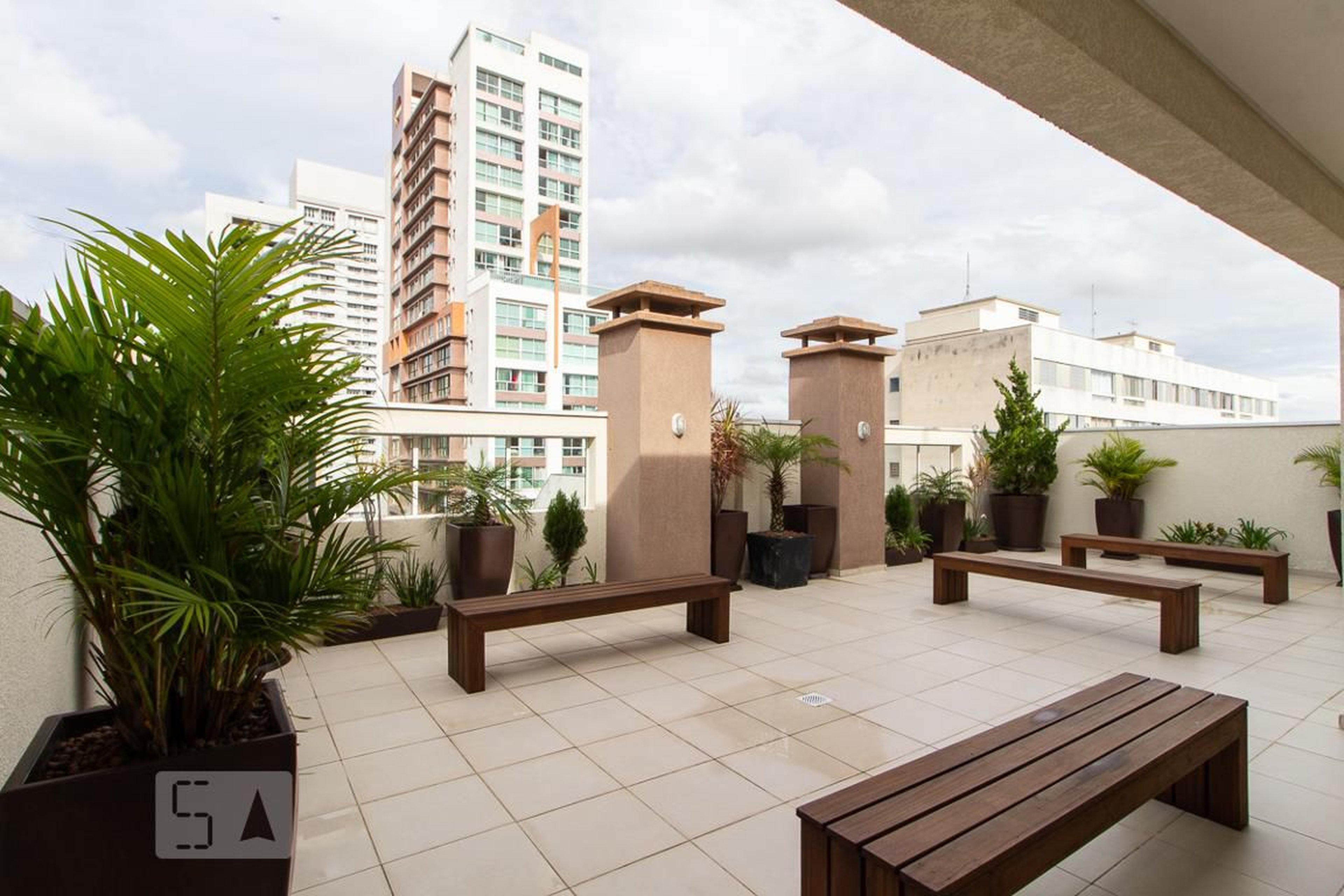 Área Externa - Edifício Juril Carnasciali