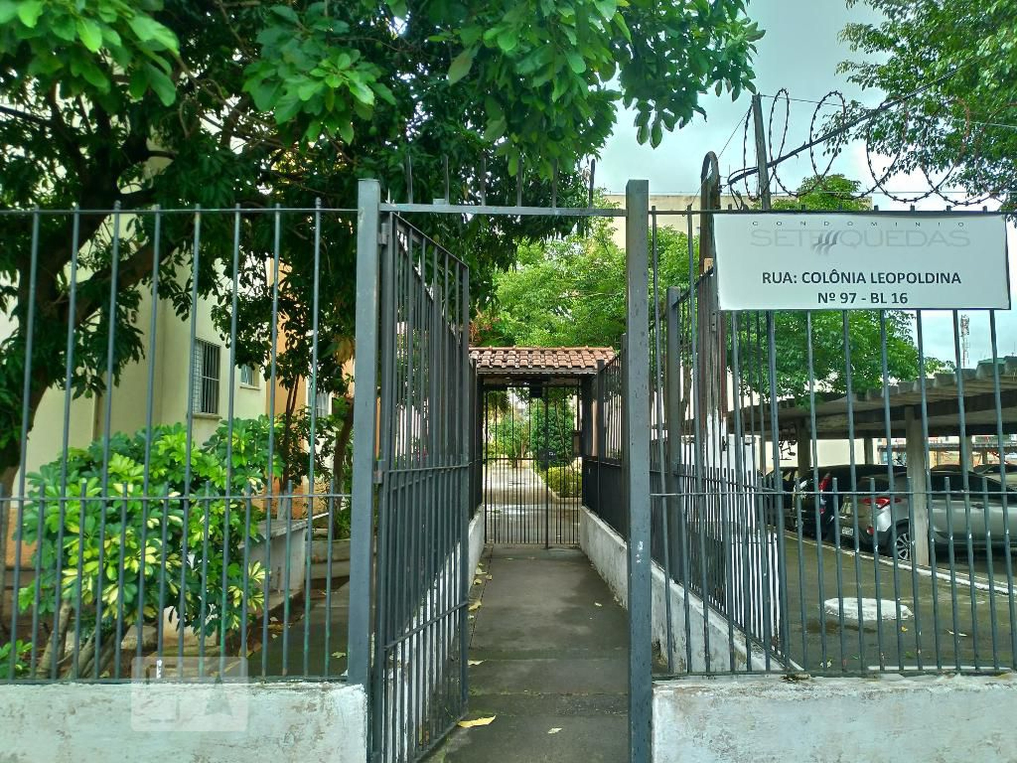 Fachada do Condomínio Condomínio em Rua Colônia Leopoldina, 131