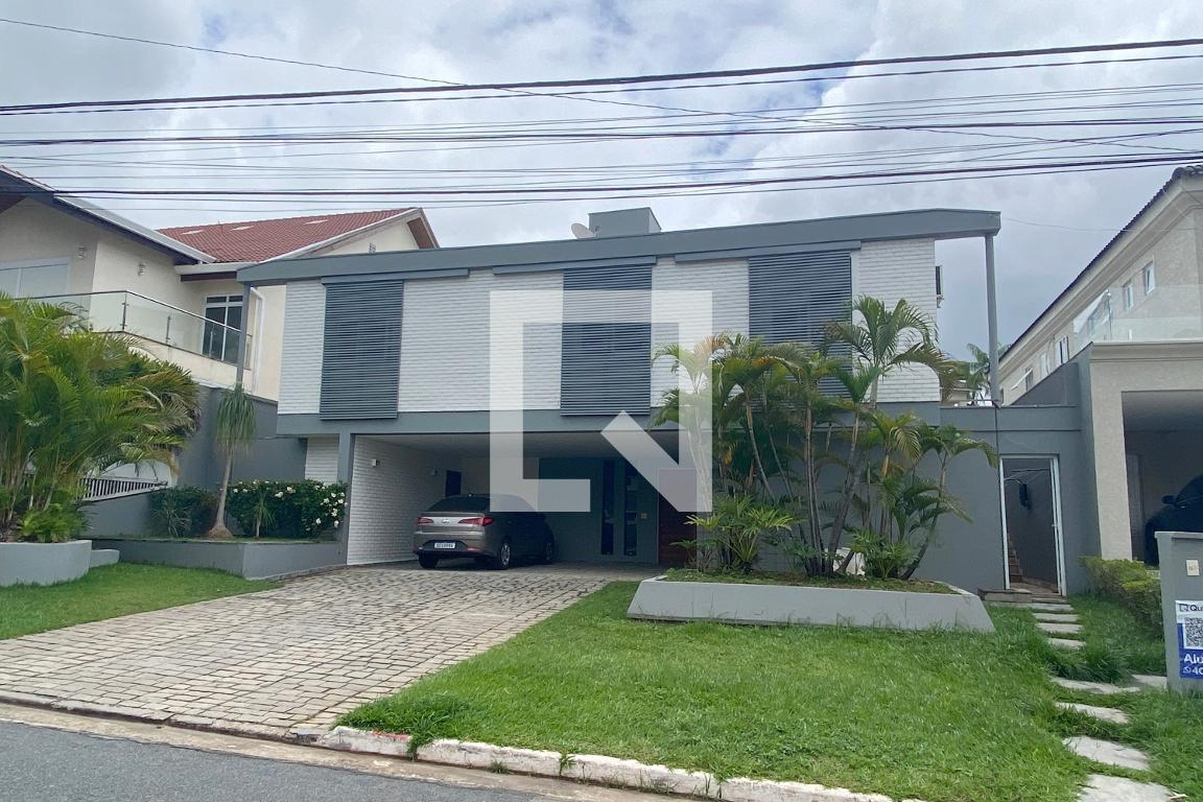 Fachada Condomínio Alphaville Residencial II