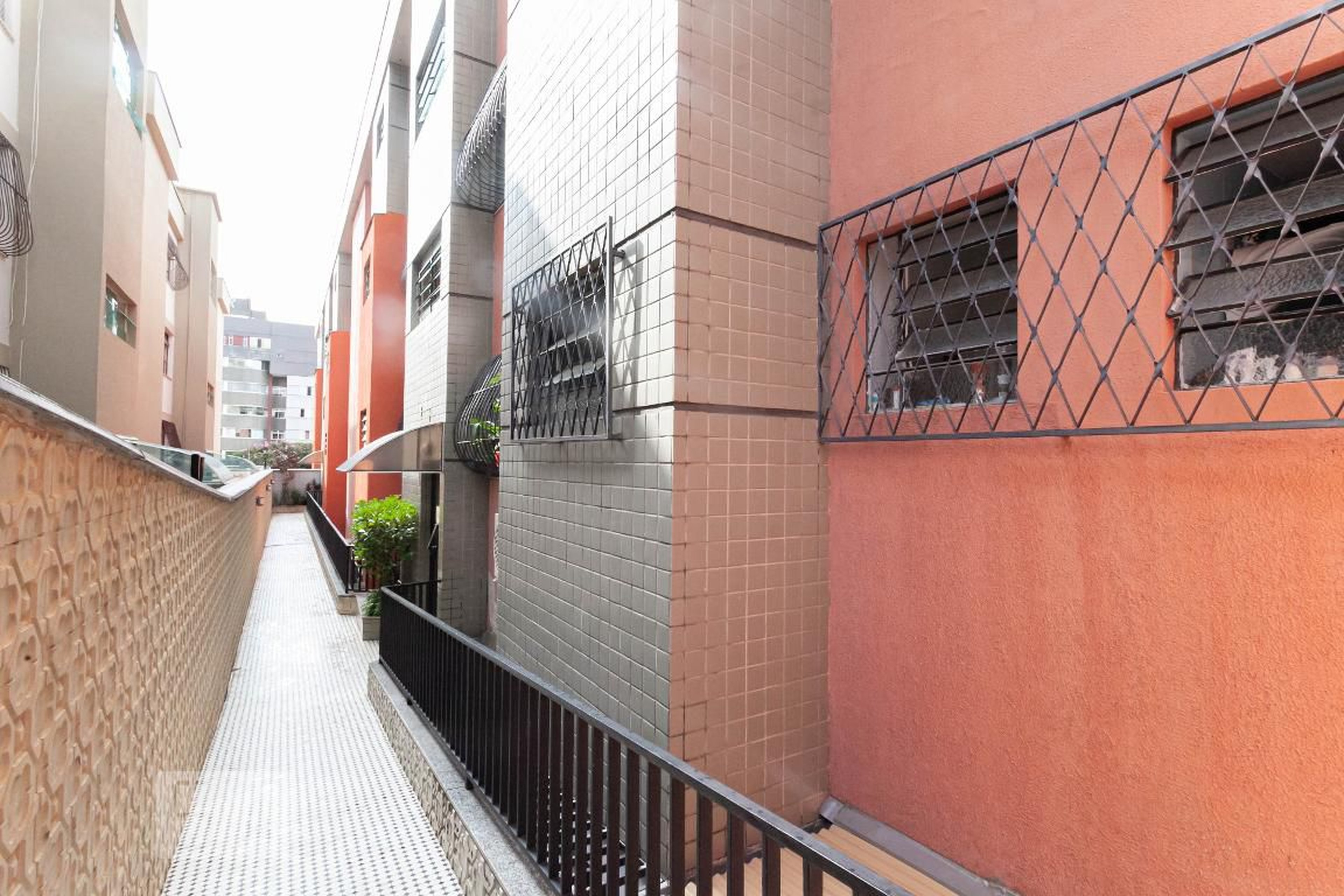 Entrada do prédio - Edifício José Augusto