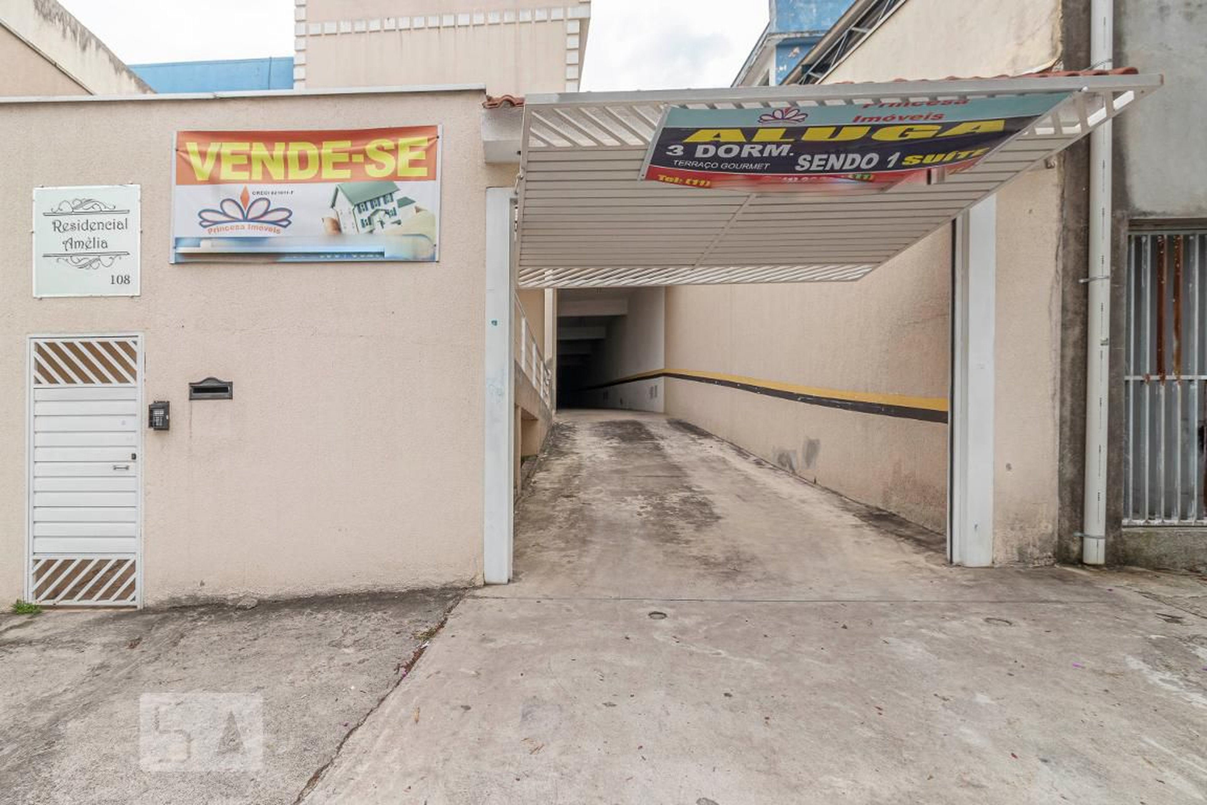 Fachada do Condomínio Residencial Amélia
