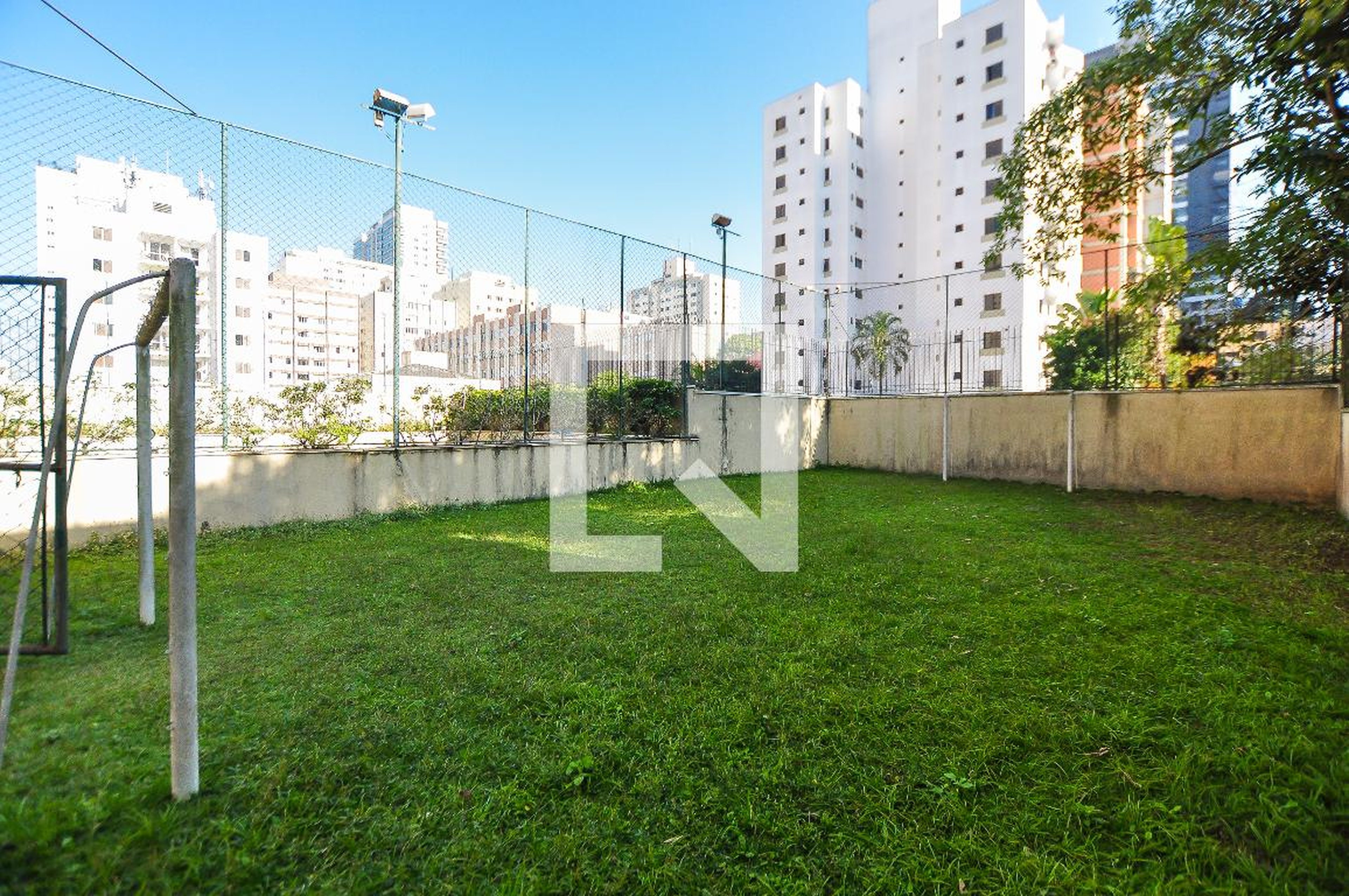 Quadra Esportiva - Aruama