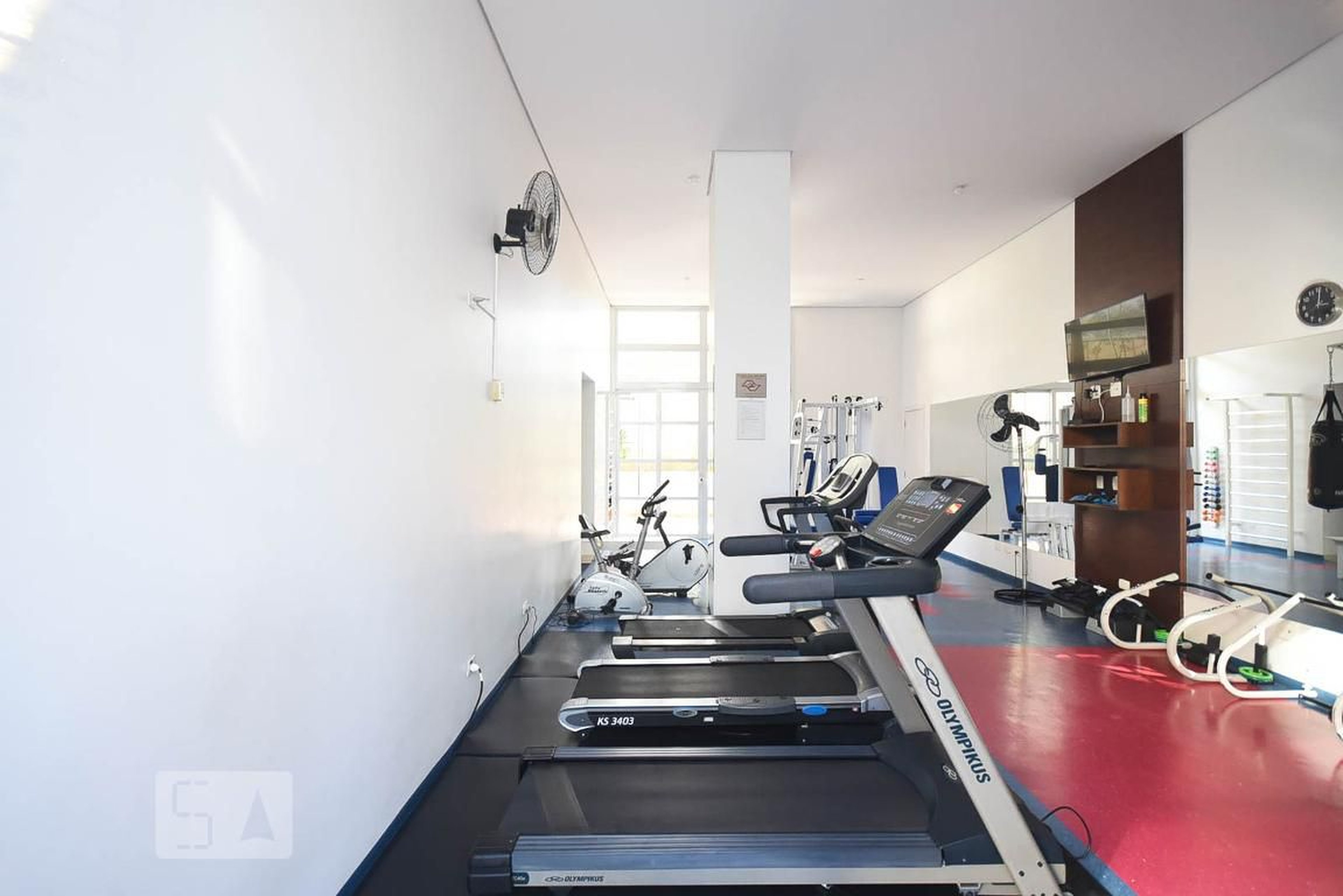 Academia - Eleganz Platz