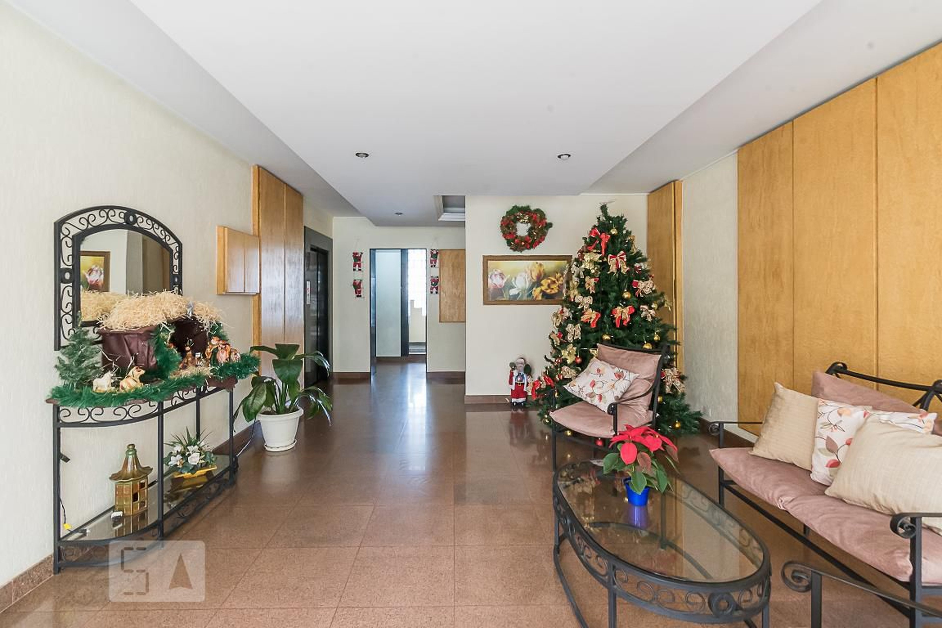 Hall - Grã-Bretanha