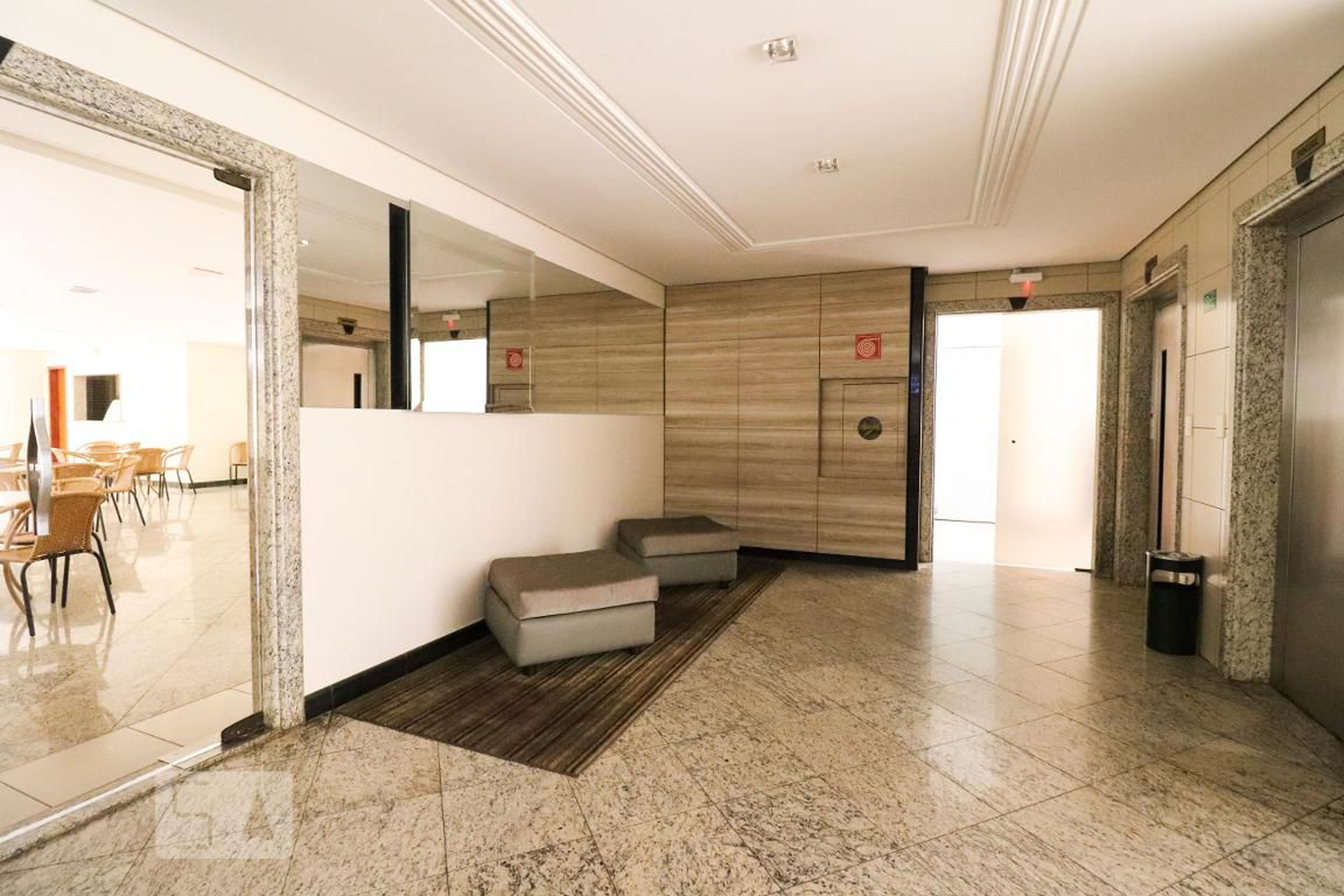 Hall de Entrada Residencial Alamanda