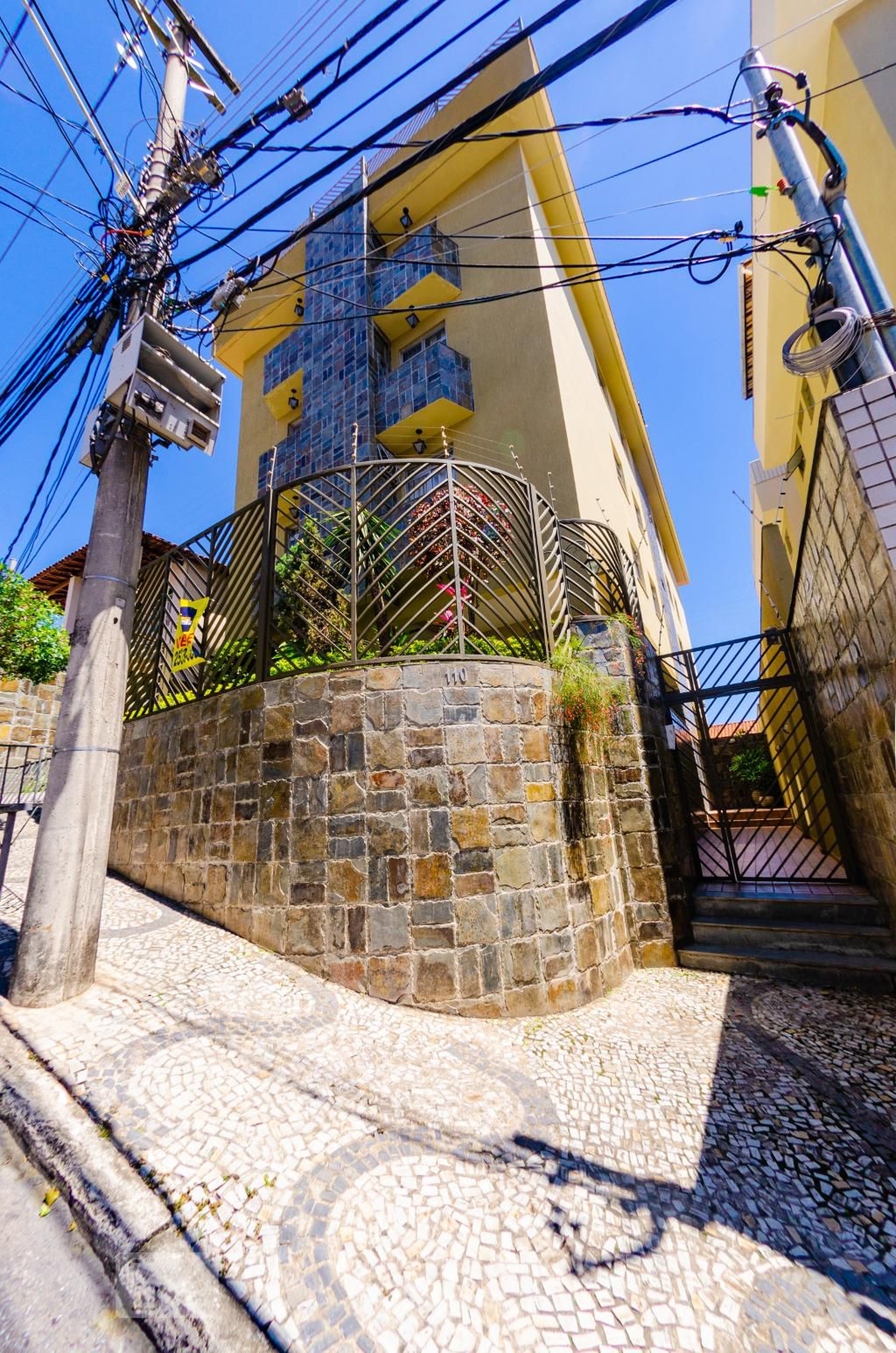 Fachada Condomínio Del Rey