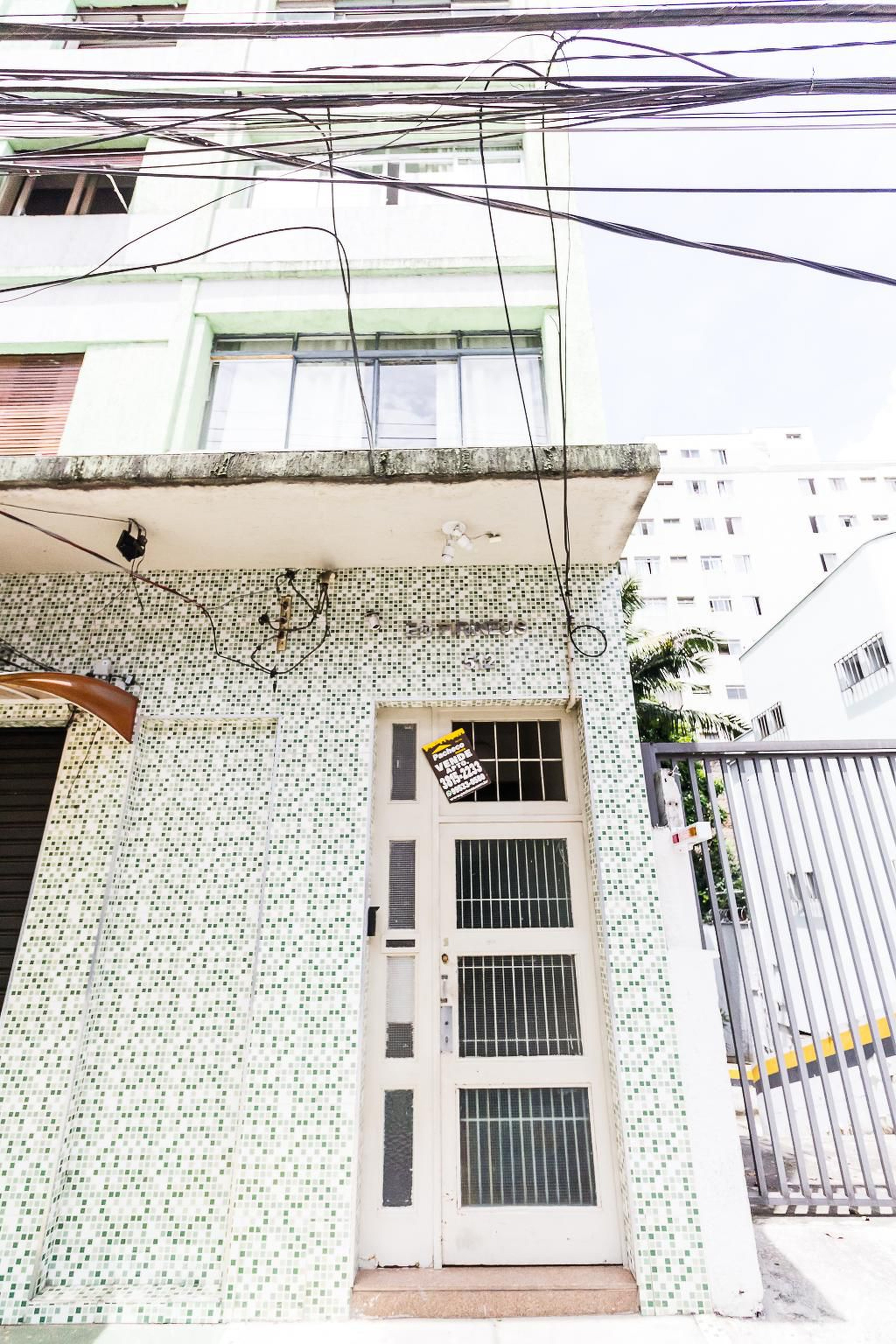 Fachada Edifício Pirineus