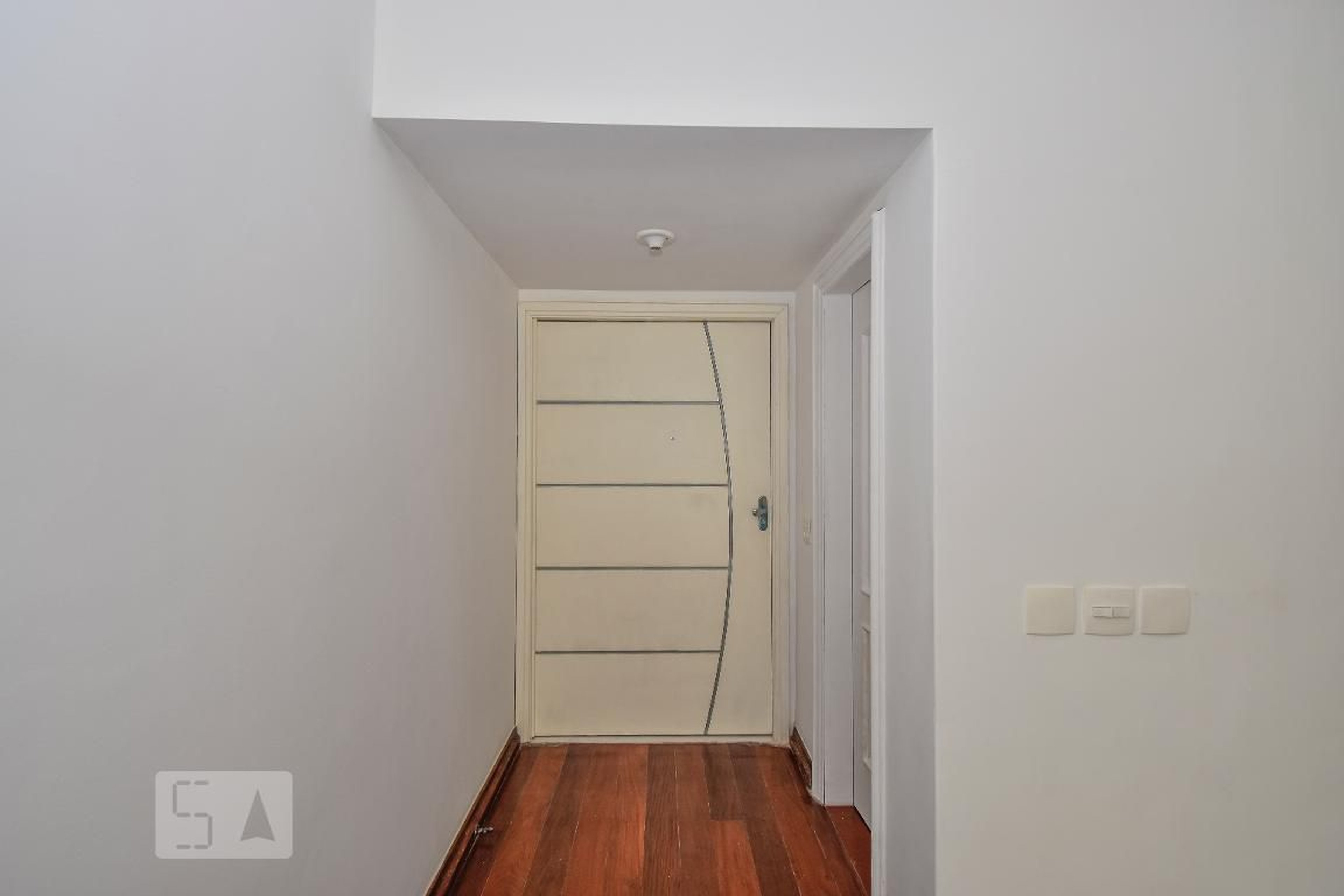 Hall de Entrada Condomínio em Avenida Delfim Moreira, 320