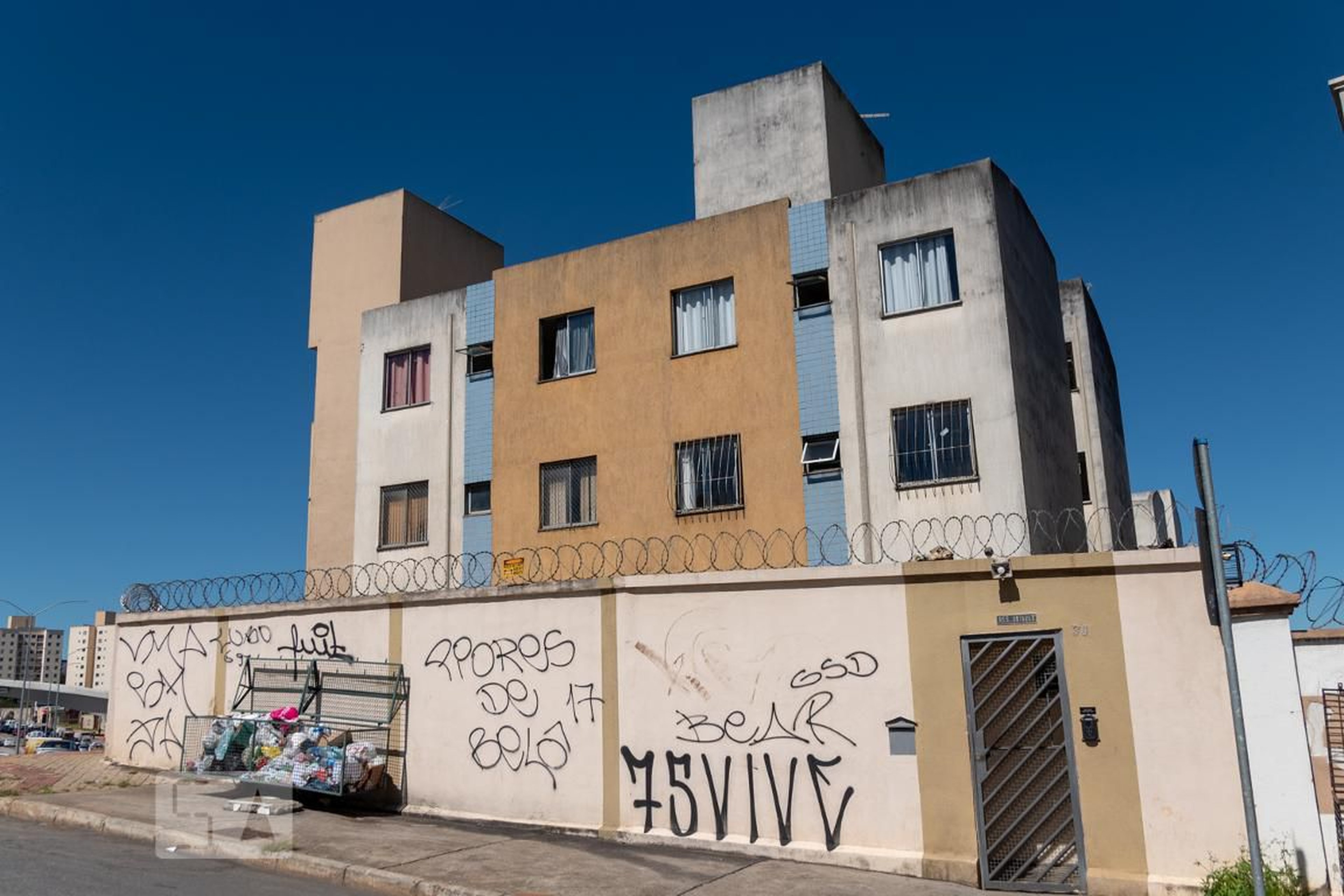 Fachada do Condomínio Residencial Antares