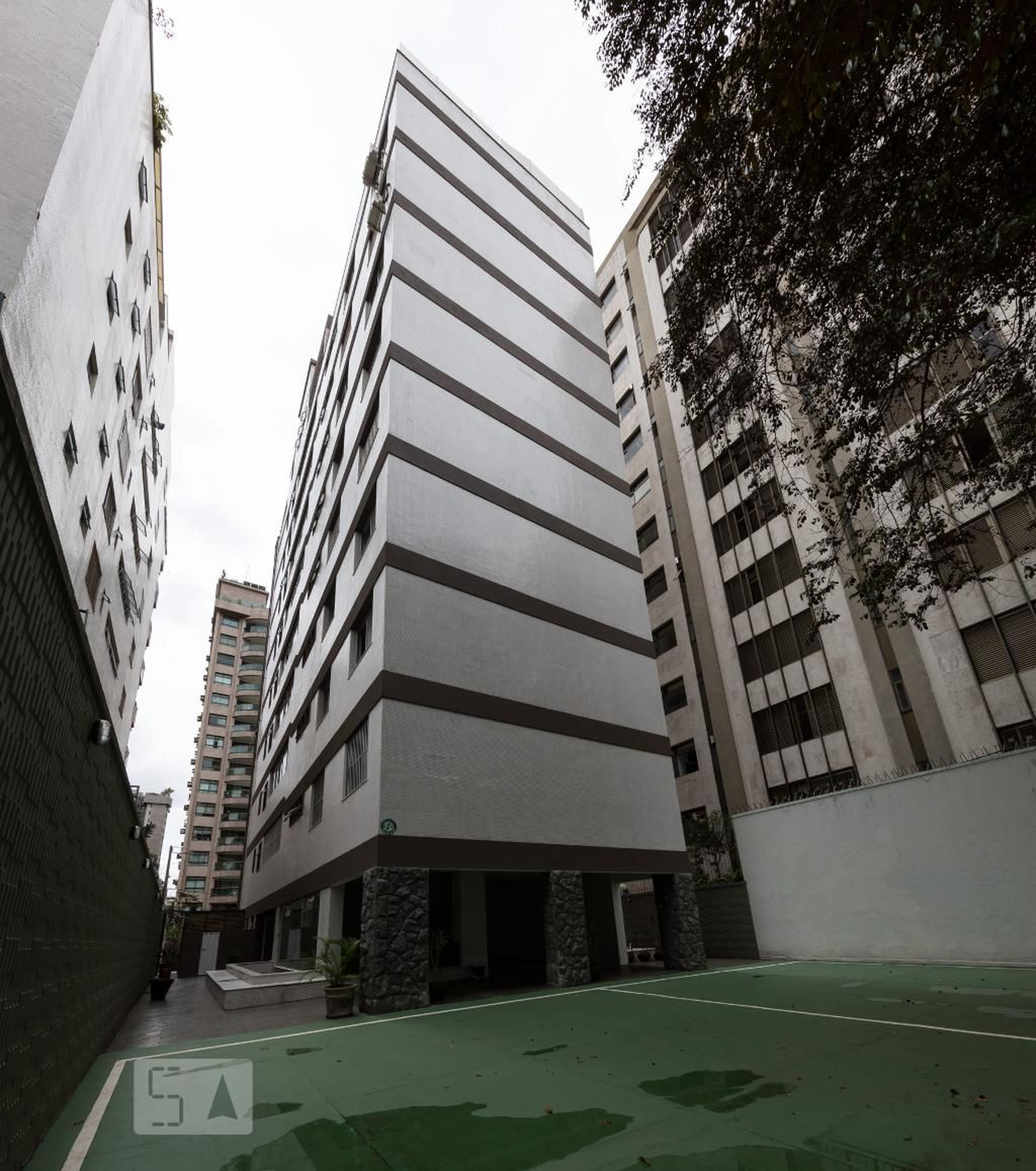 Fachada Condomínio em Rua Antônio de Albuquerque, 1313