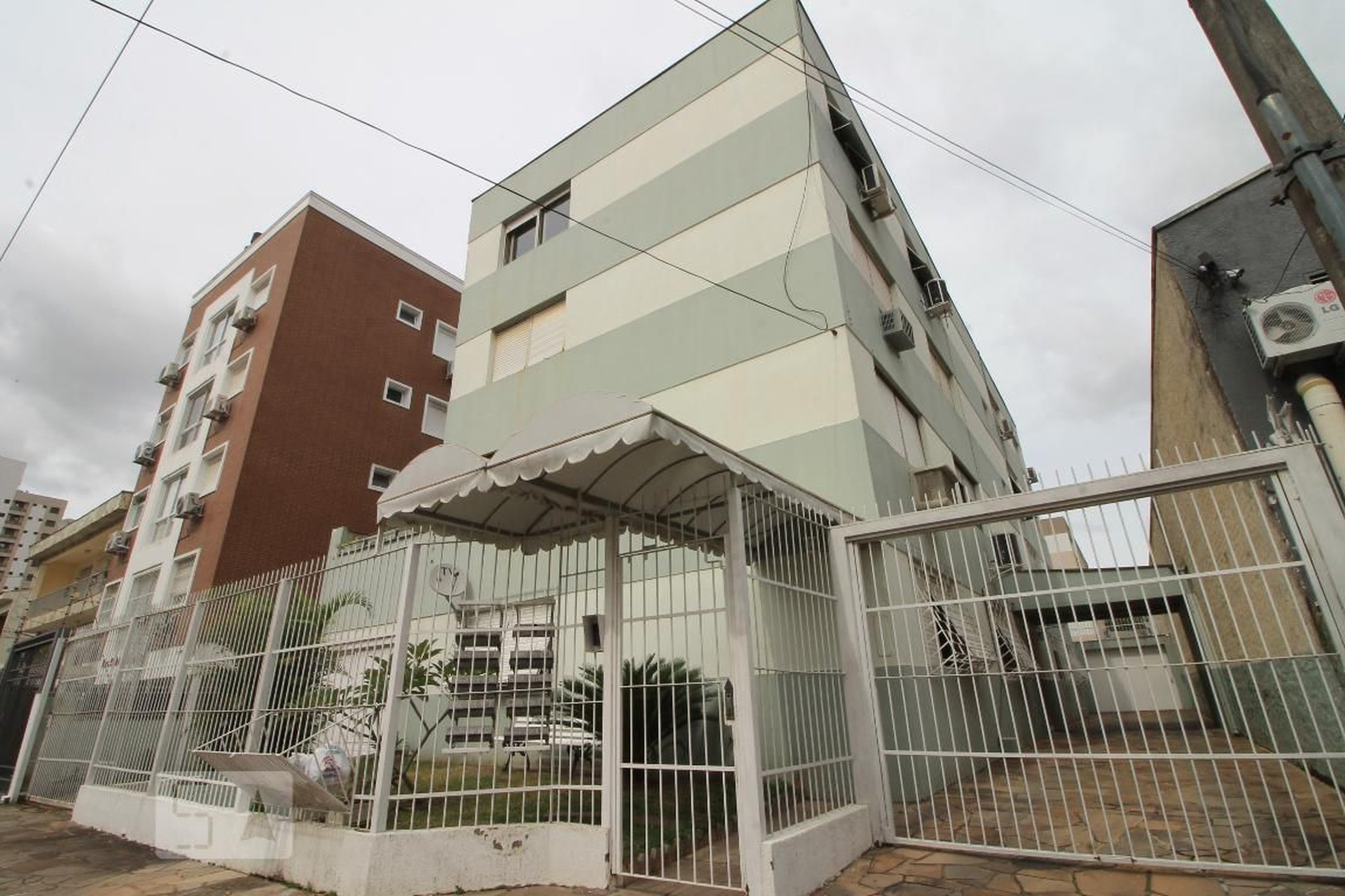 Fachada Condomínio em Rua Líbero Badaró, 87
