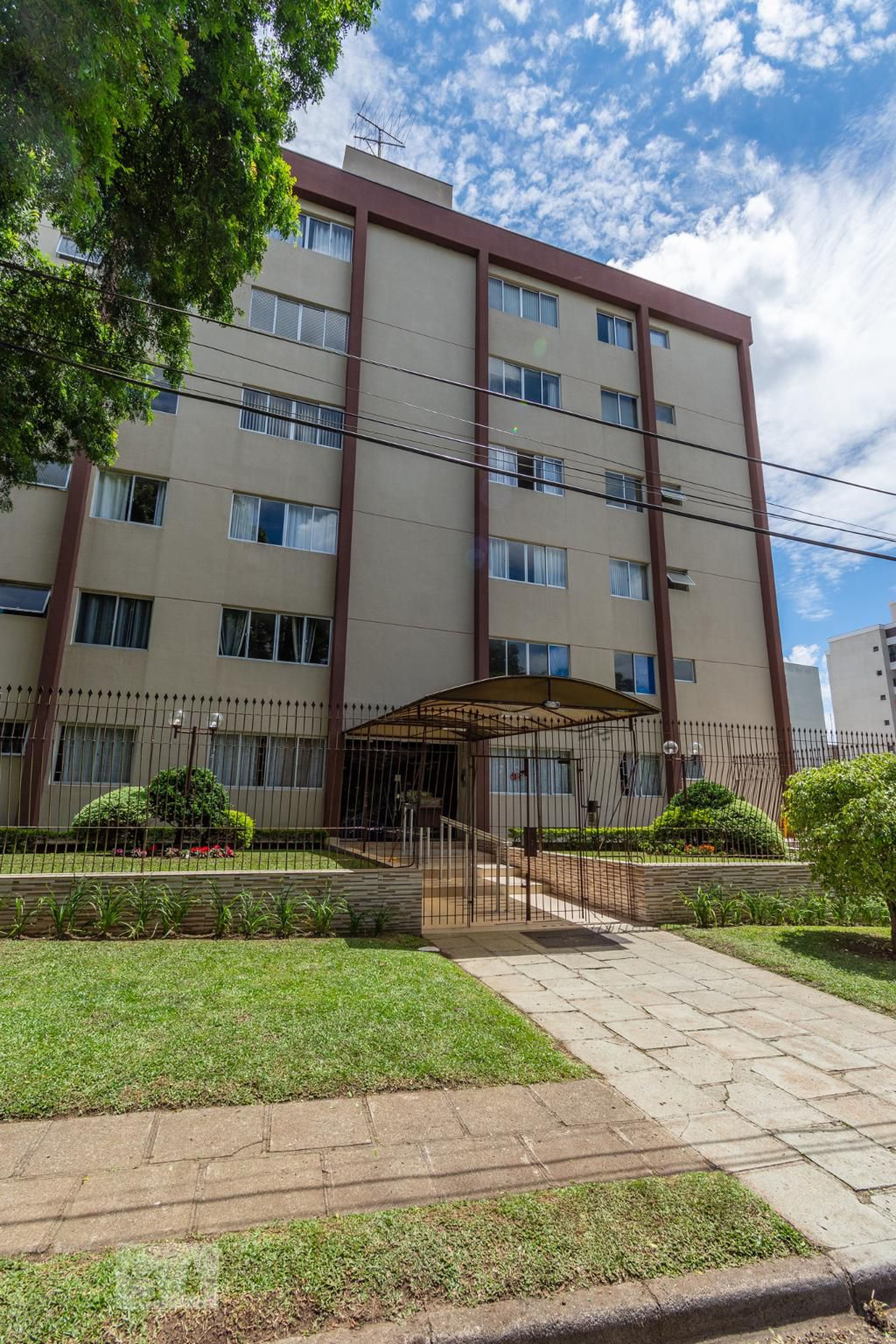 Fachada Condomínio Manoel Gonçalves