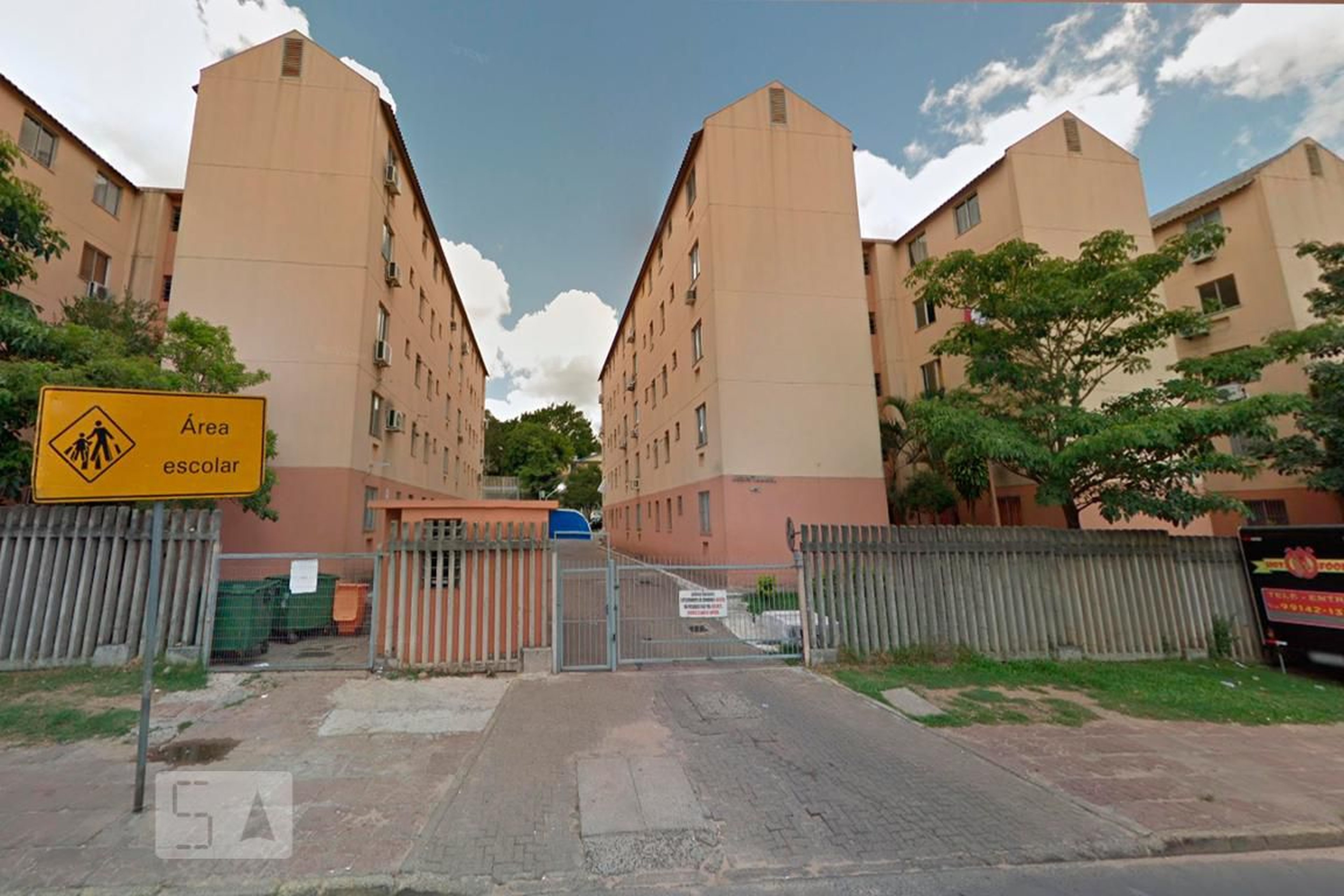 Fachada do Condomínio Condomínio Jardim Timbauva