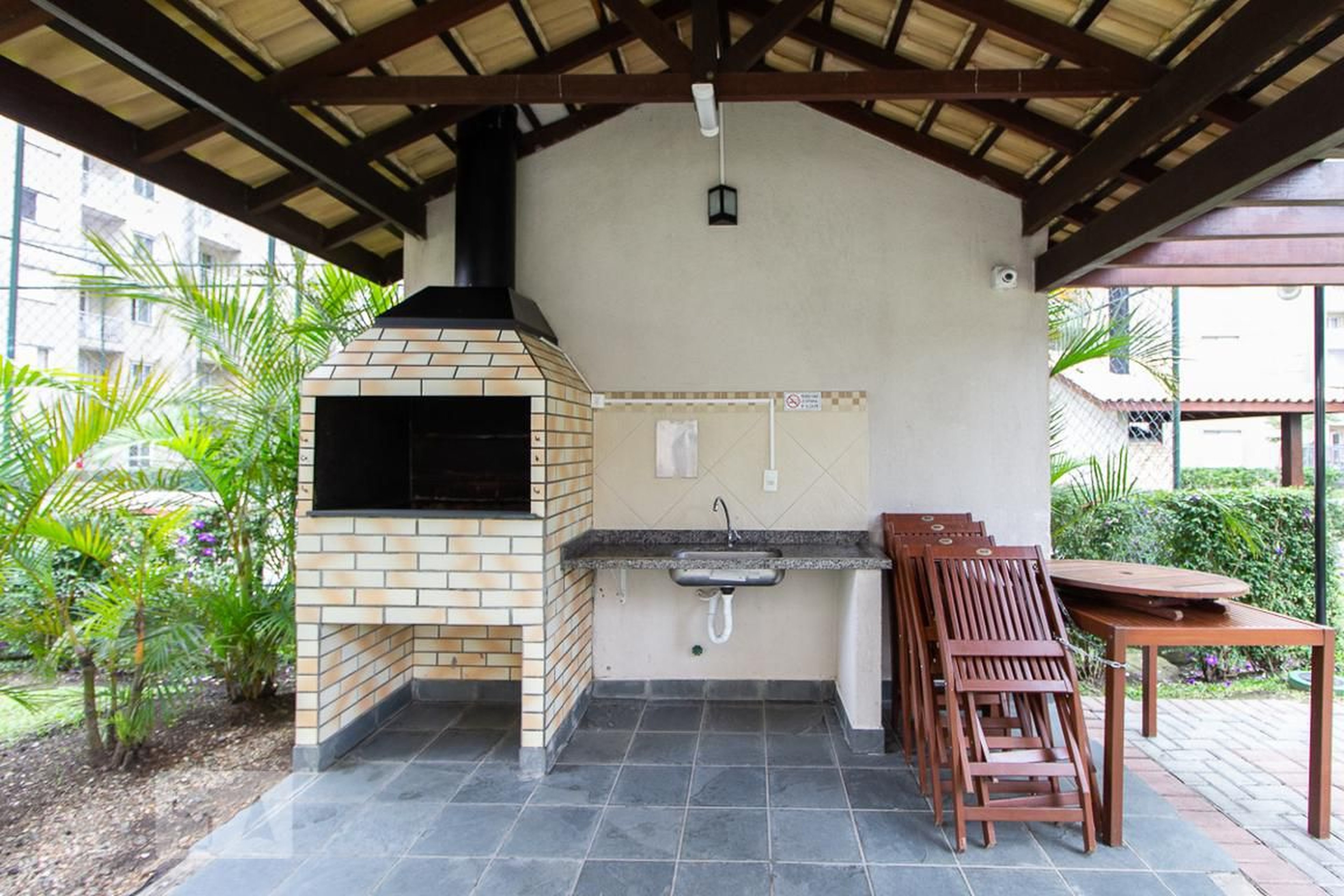 Churrasqueira - Village Paraná