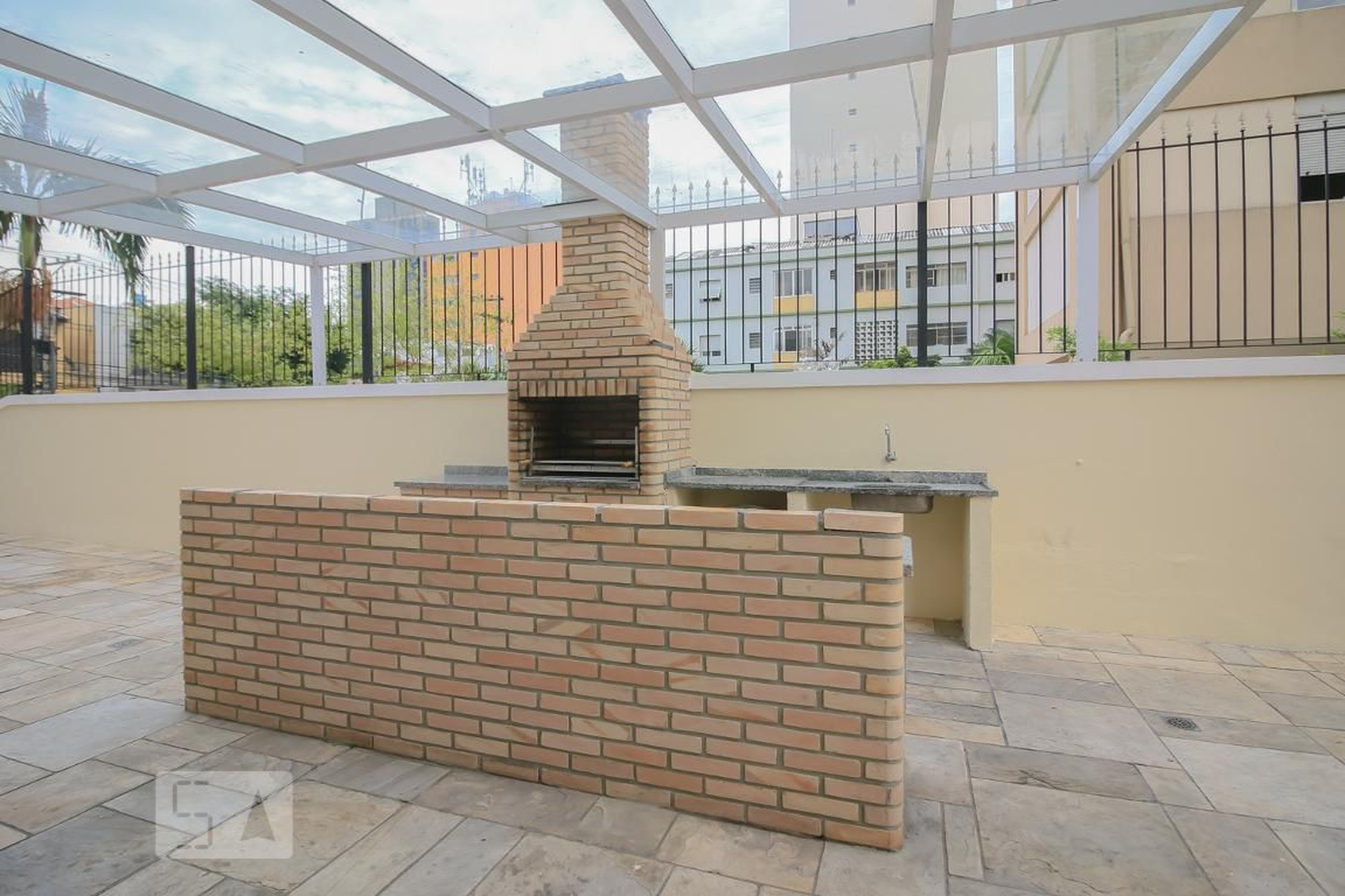 Churrasqueira - Edifício Adonis