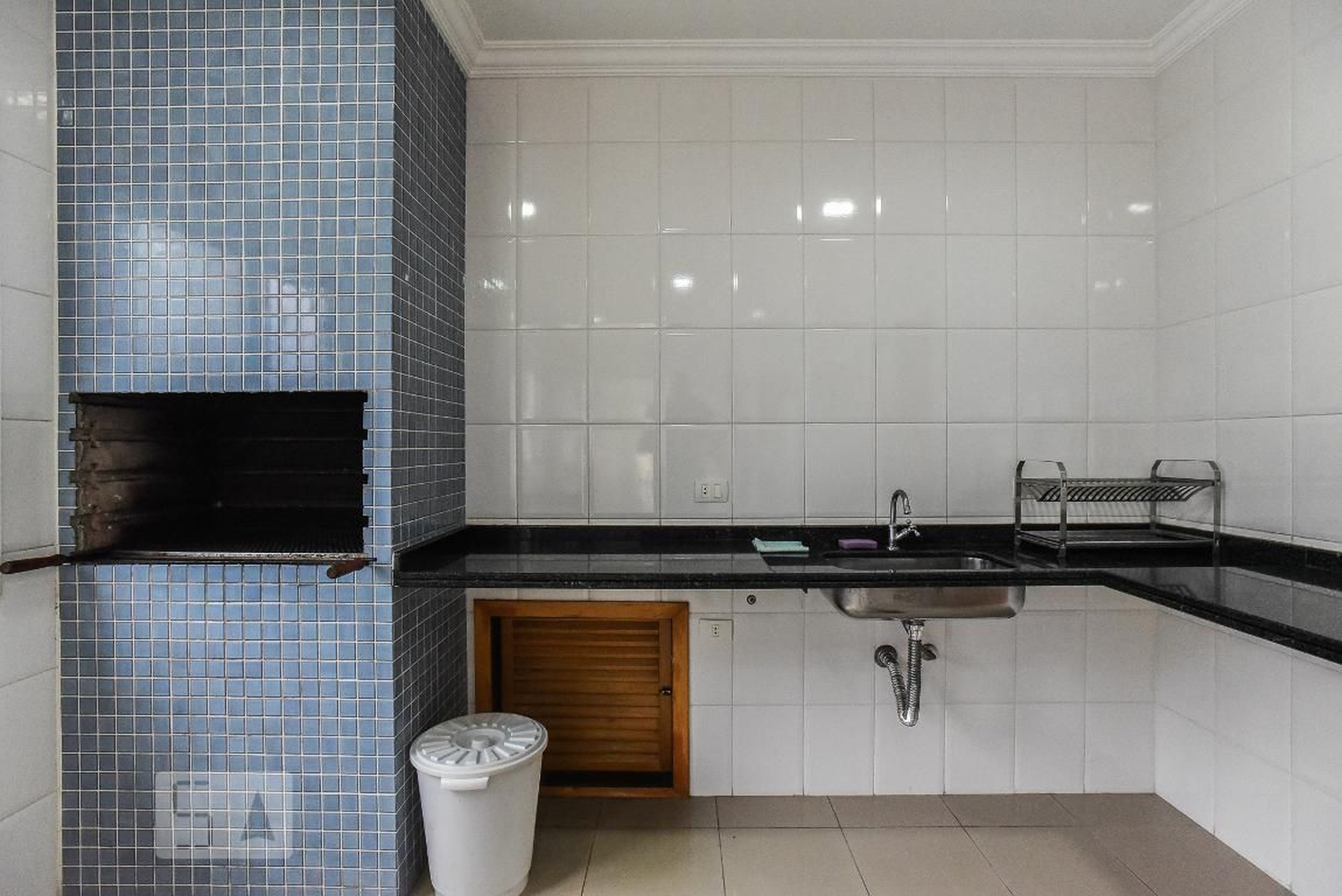 Churrasqueira - Edifício Valdastico