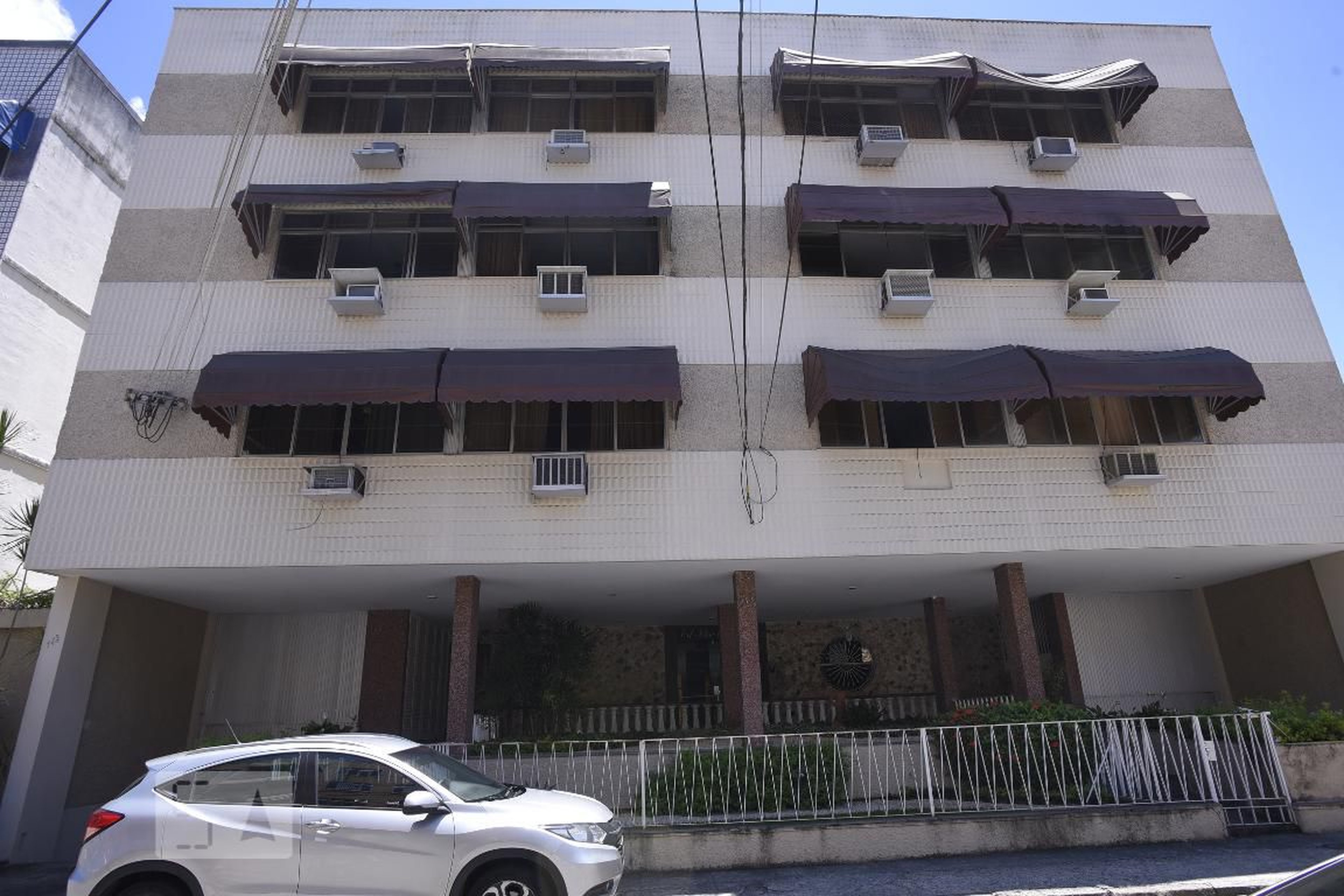 Fachada Edifício Solar da Ilha