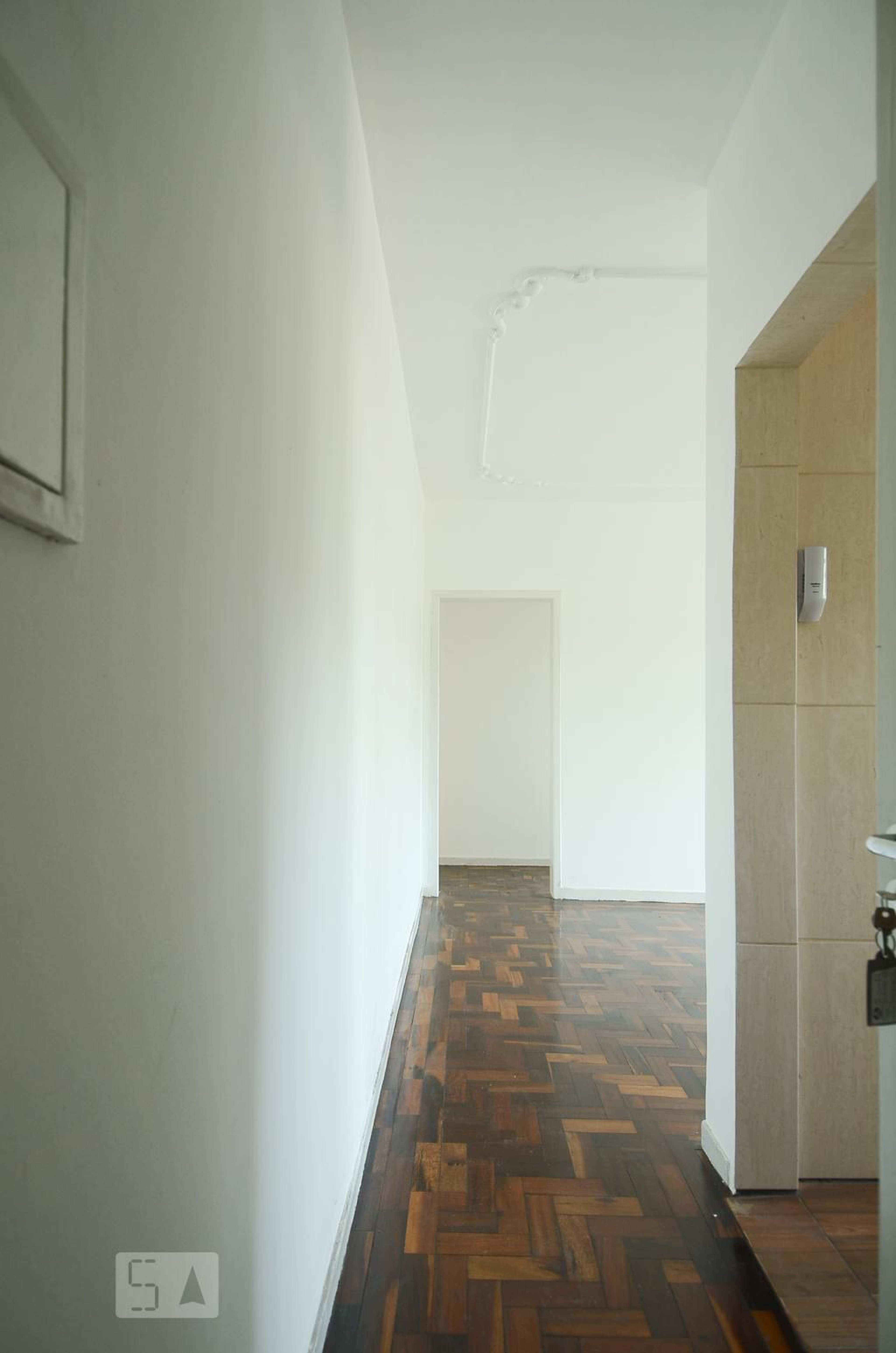 Hall de Entrada Condomínio Doris II