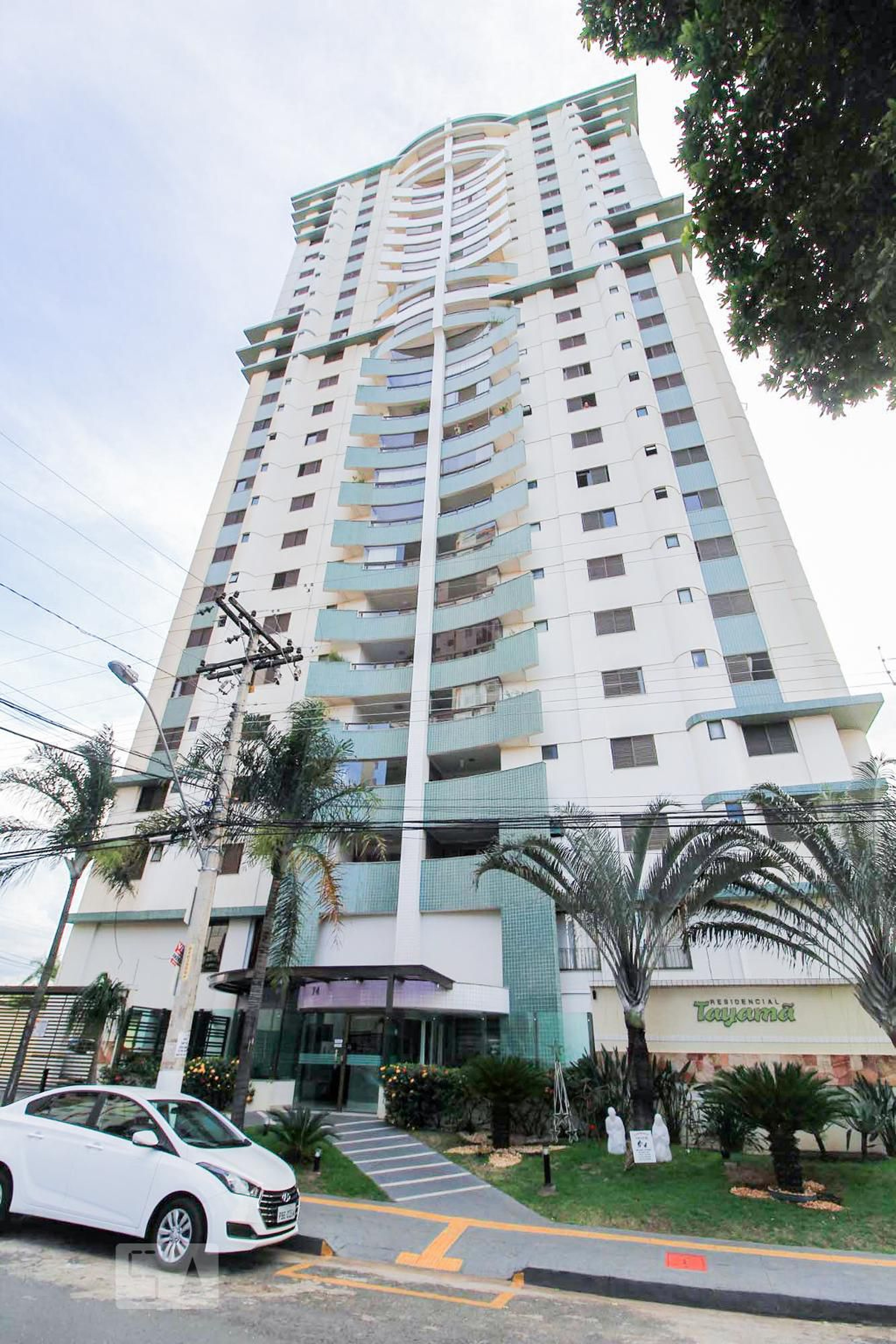 Fachada do Prédio Condomínio em Rua T, 74