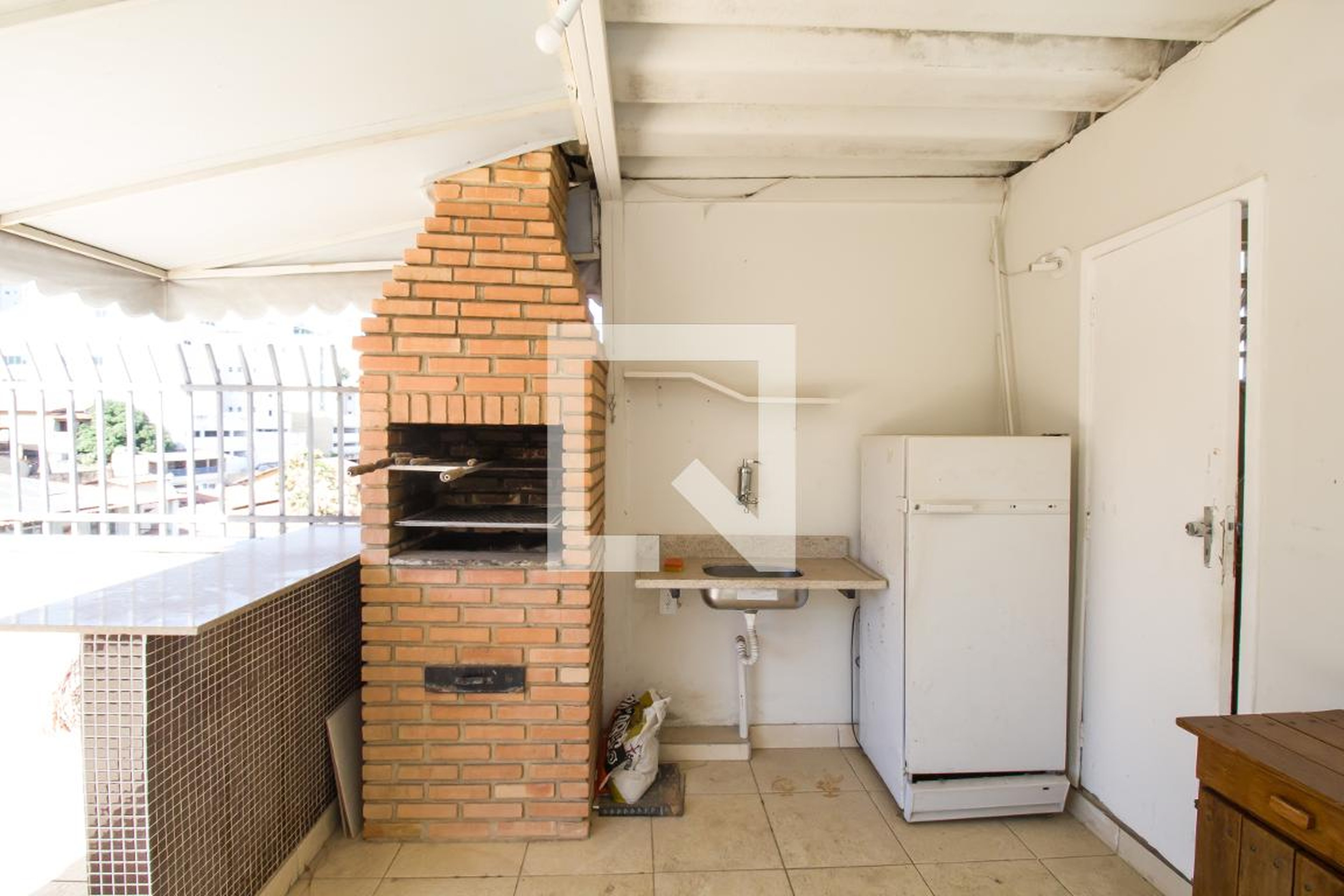 Churrasqueira - Rua Doutor Plínio de Morais, 698